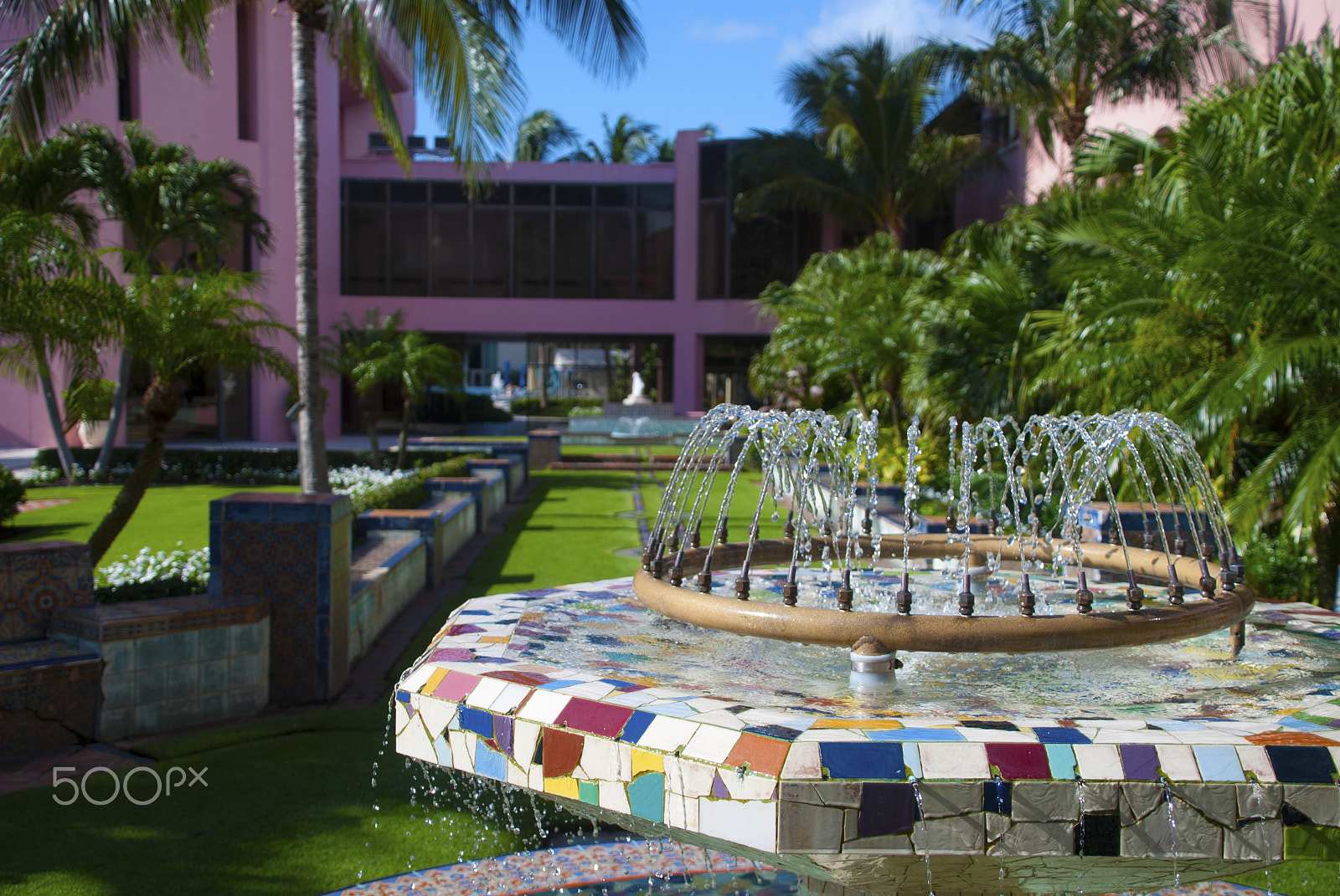 Nikon D40X sample photo. Boca courtyard fountain photography
