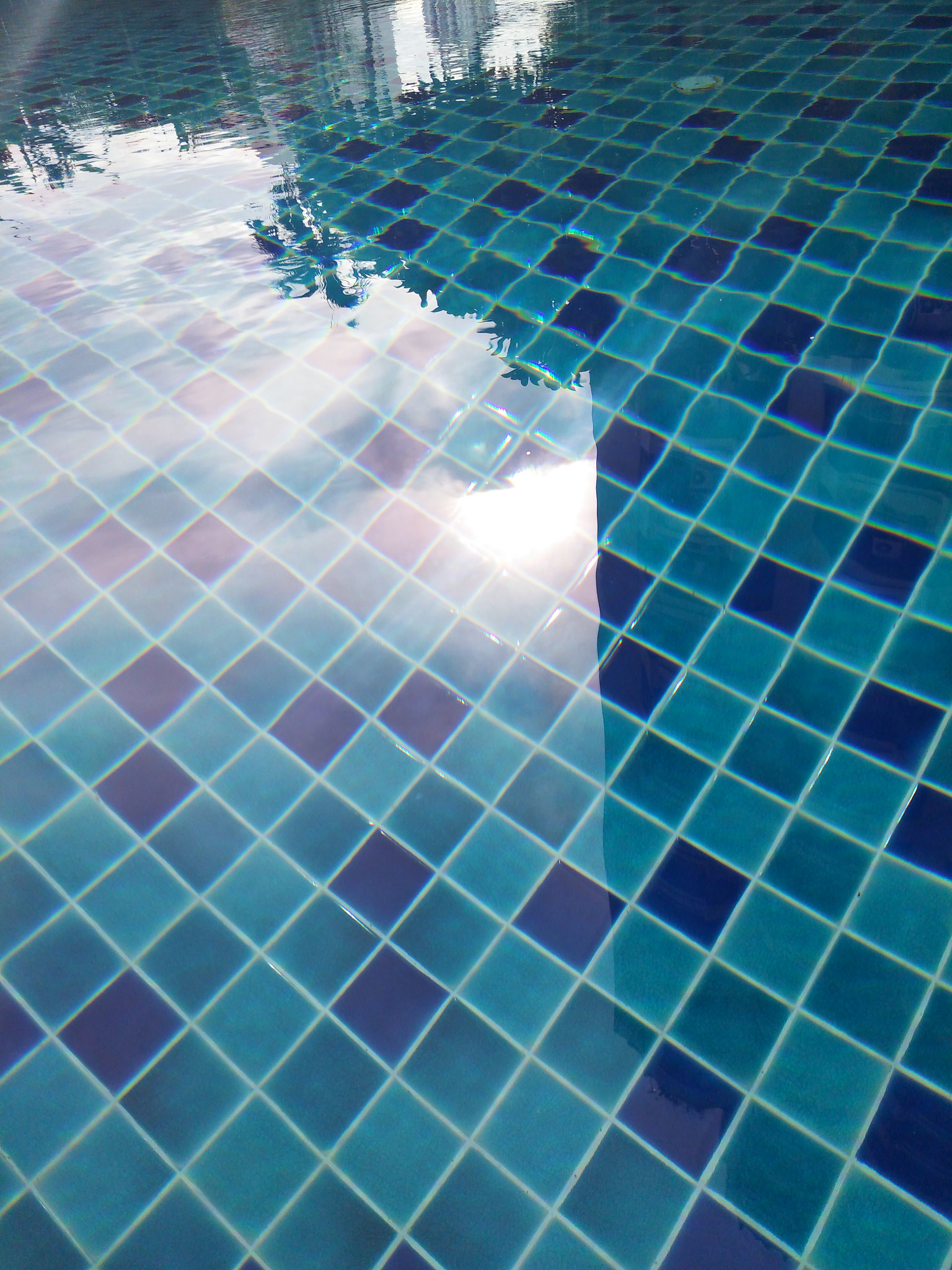 ZTE N939SC sample photo. Swimming pool photography