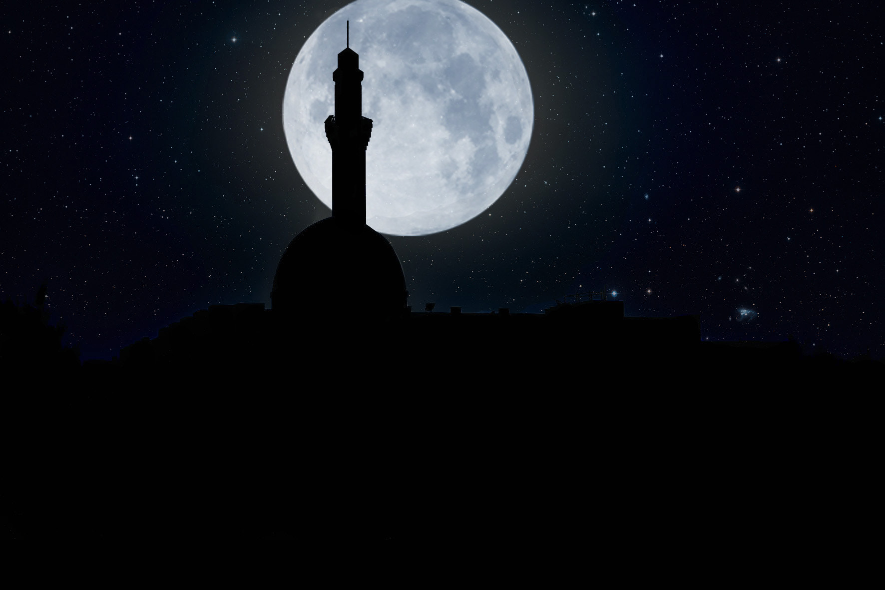Nikon D5200 + AF Nikkor 18mm f/2.8D sample photo. Moon and mosque photography