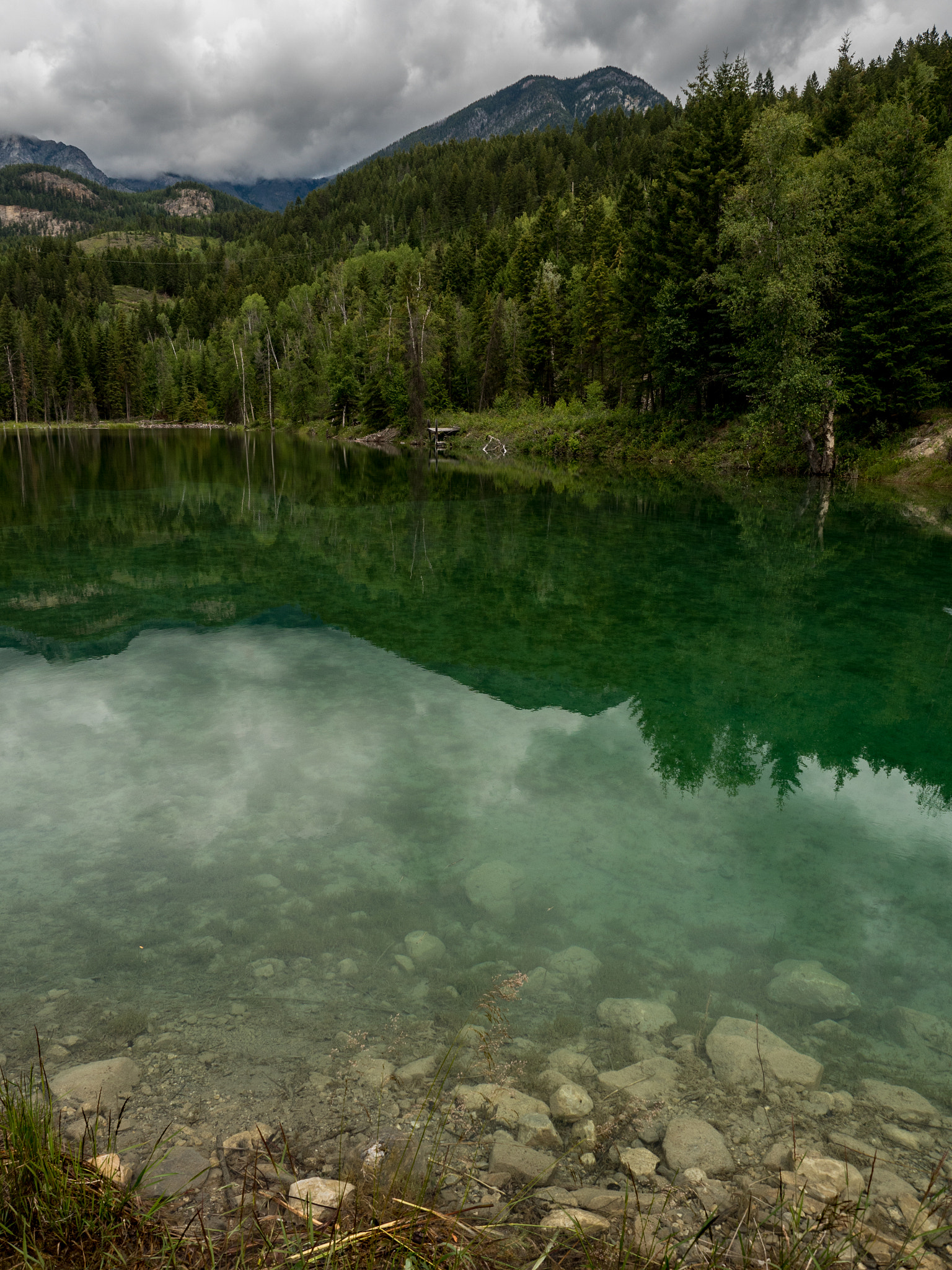 Panasonic Lumix DMC-GH4 + Olympus M.Zuiko Digital ED 12-40mm F2.8 Pro sample photo. Reflections and clouds photography