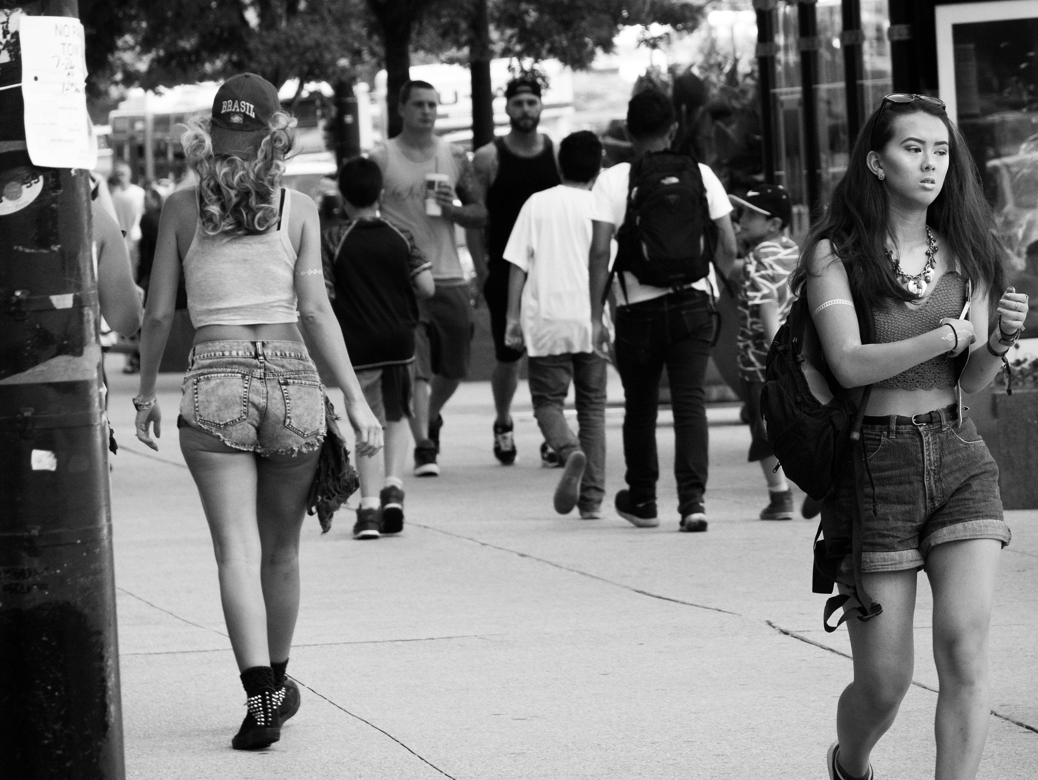 LUMIX G VARIO 45-150/F4.0-5.6 sample photo. Going to lollapalooza ii photography