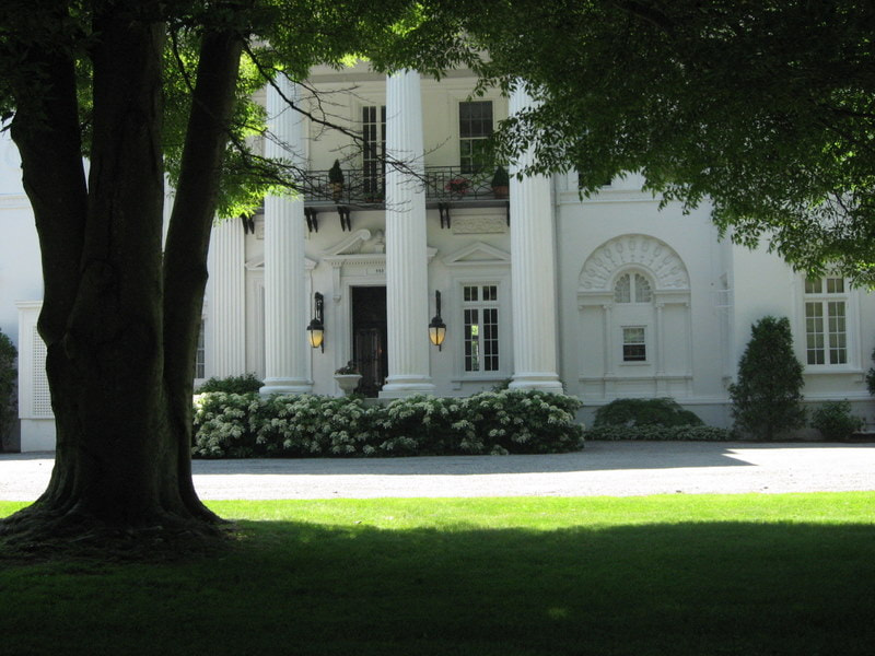 Canon POWERSHOT SD700 IS sample photo. Newport mansion , rhode island photography