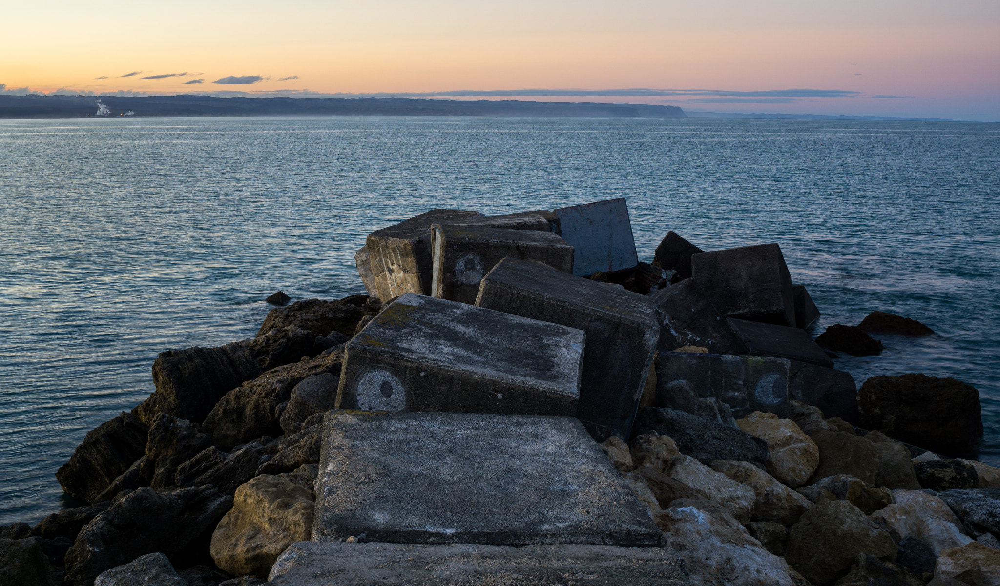Sony FE 28mm F2 sample photo. Cube rocks photography