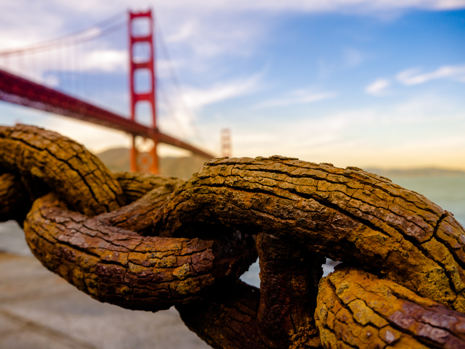 LUMIX G VARIO PZ 14-42/F3.5-5.6 sample photo. Golden gate & rust photography