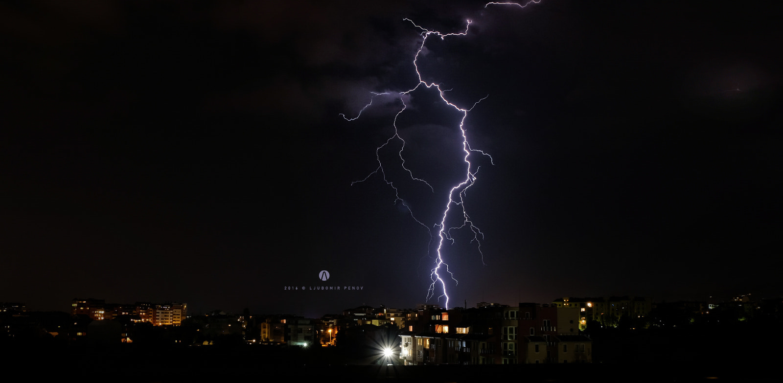 Fujifilm XC 16-50mm F3.5-5.6 OIS sample photo. City lightning 2 photography