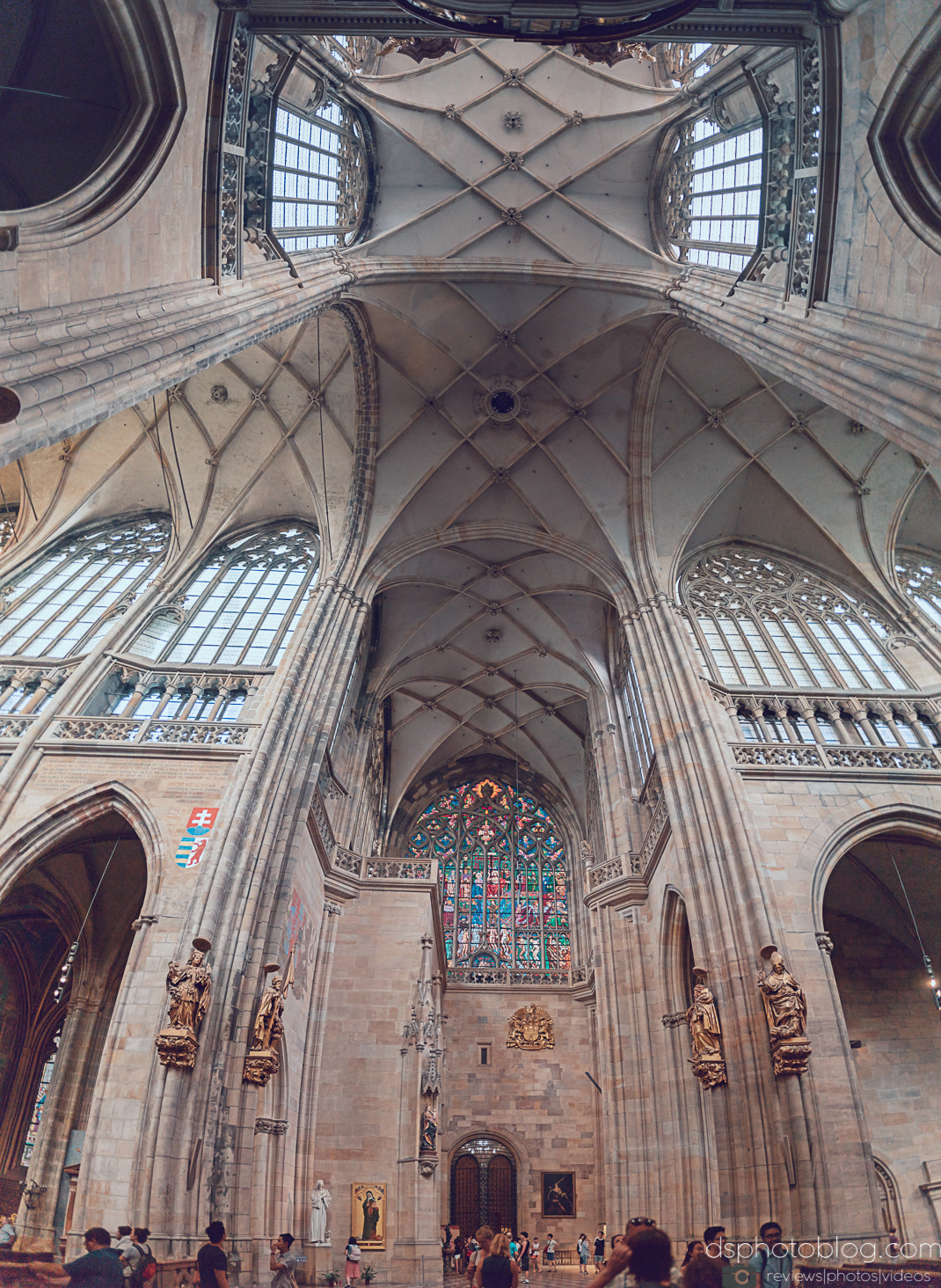 Sigma 24mm F1.4 DG HSM Art sample photo. Prague church ii photography