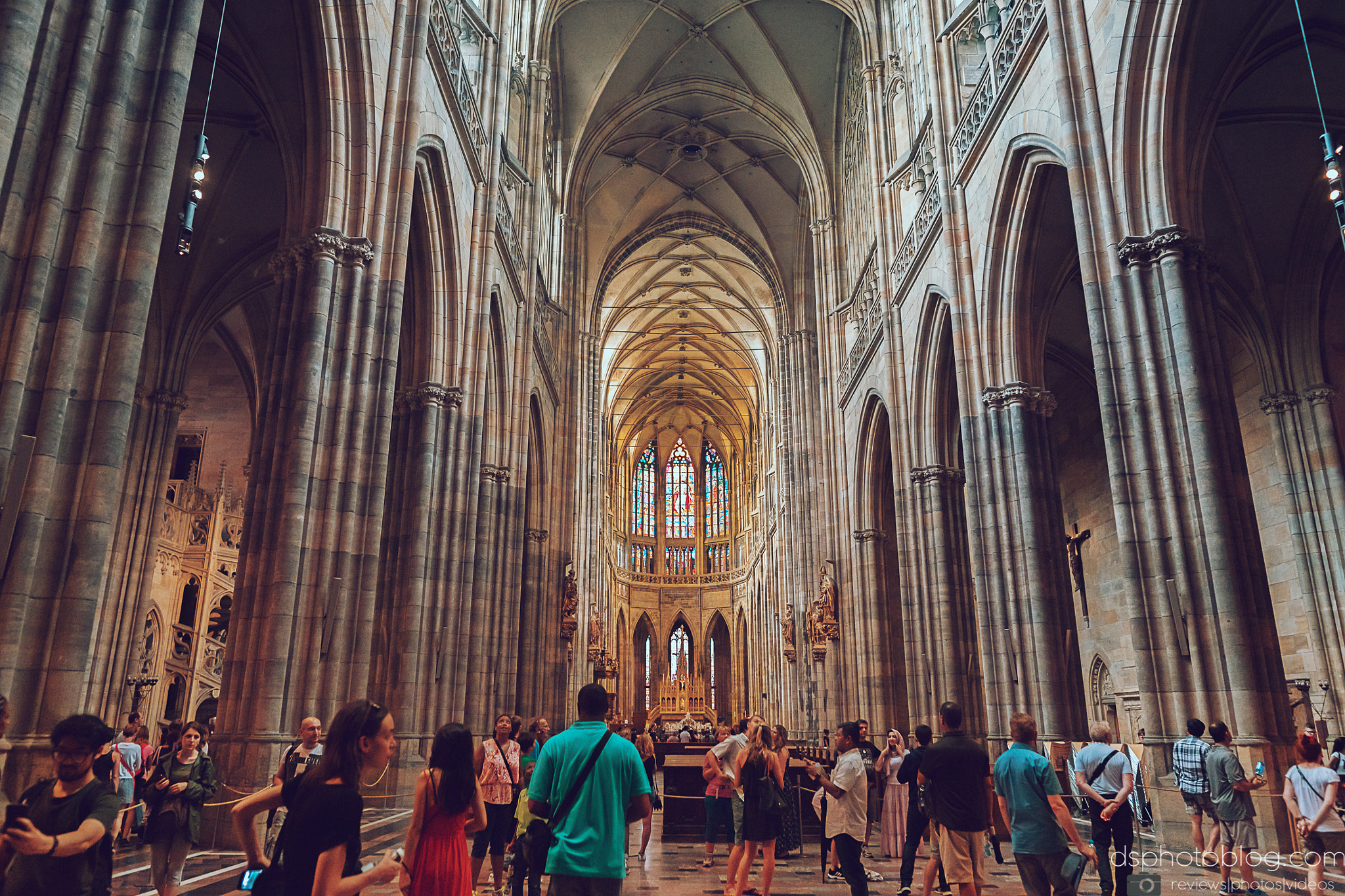 Sigma 24mm F1.4 DG HSM Art sample photo. Prague church i photography