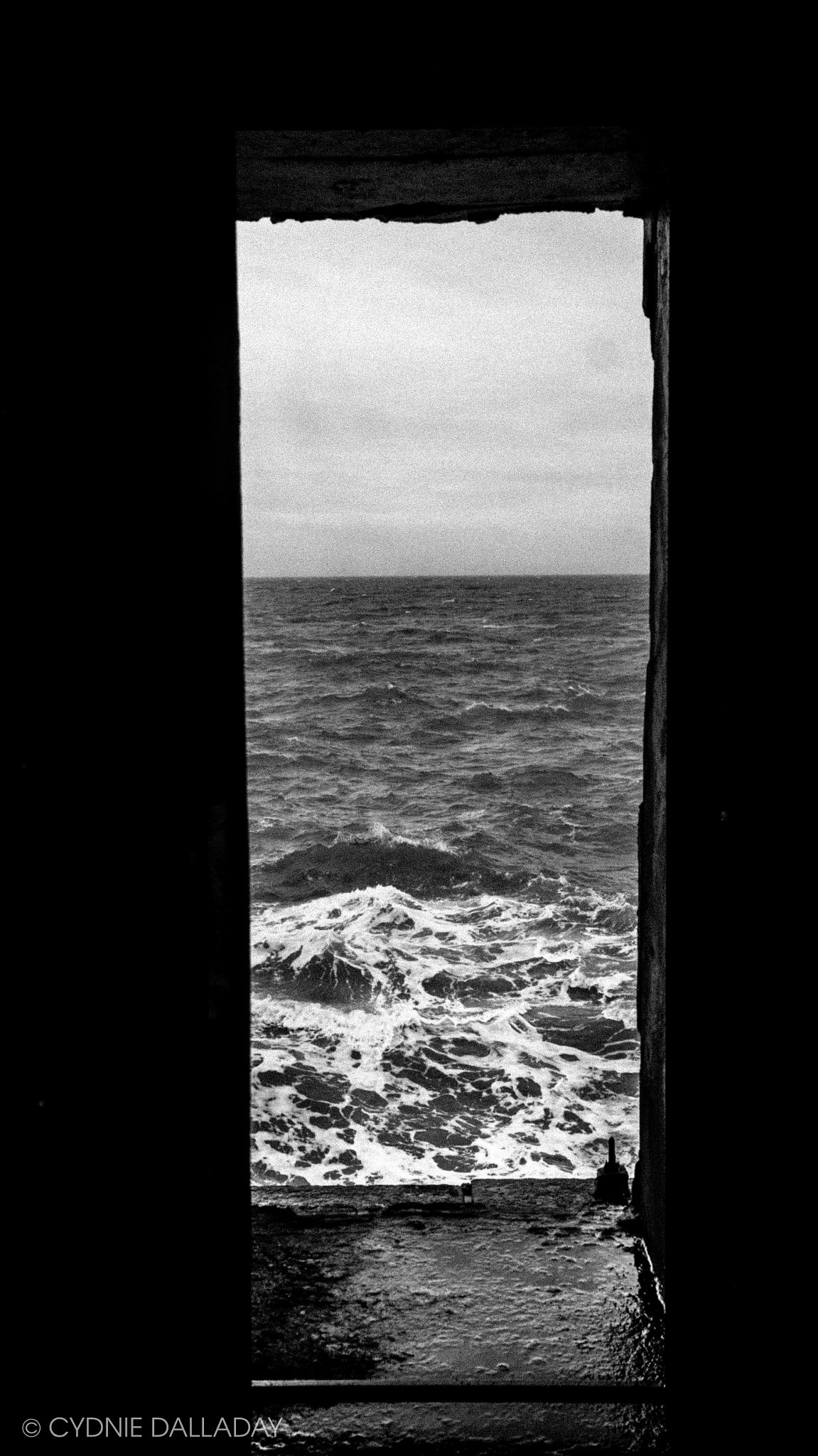 Sony Alpha NEX-6 + Sony E 18-55mm F3.5-5.6 OSS sample photo. Doorway to nowhere photography