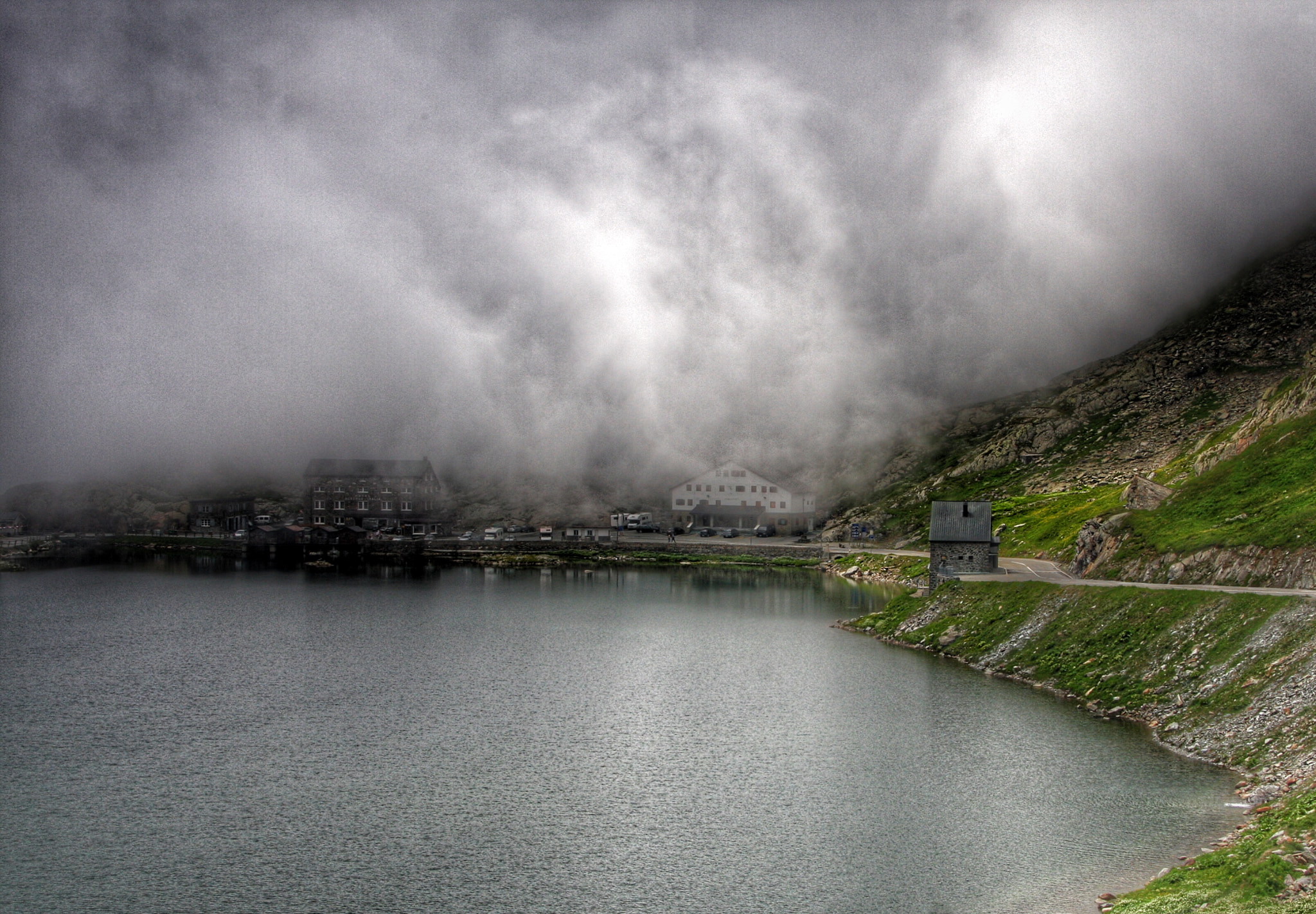 Canon EF-S 17-85mm F4-5.6 IS USM sample photo. Passo del gran san bernardo photography