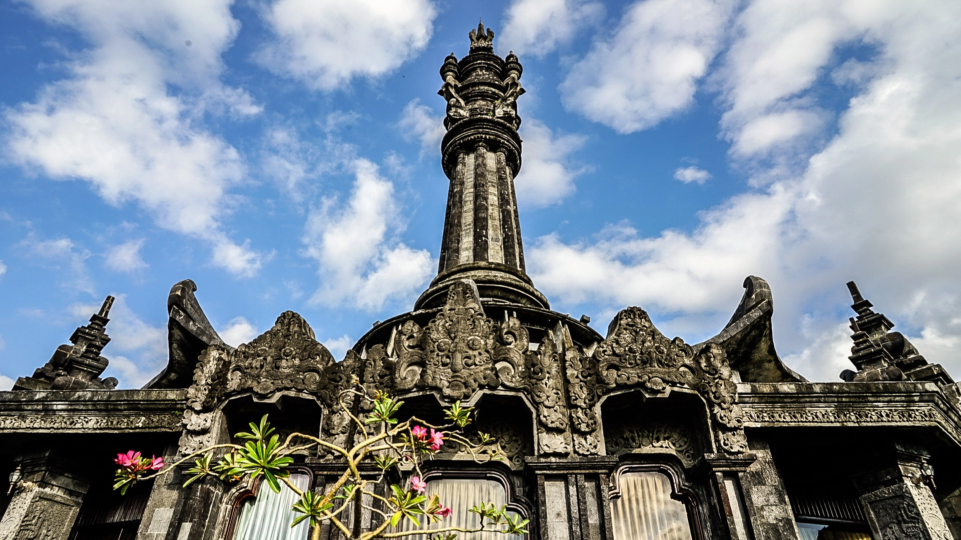 Sony FE 28mm F2 sample photo. Bajra sandhi monument photography