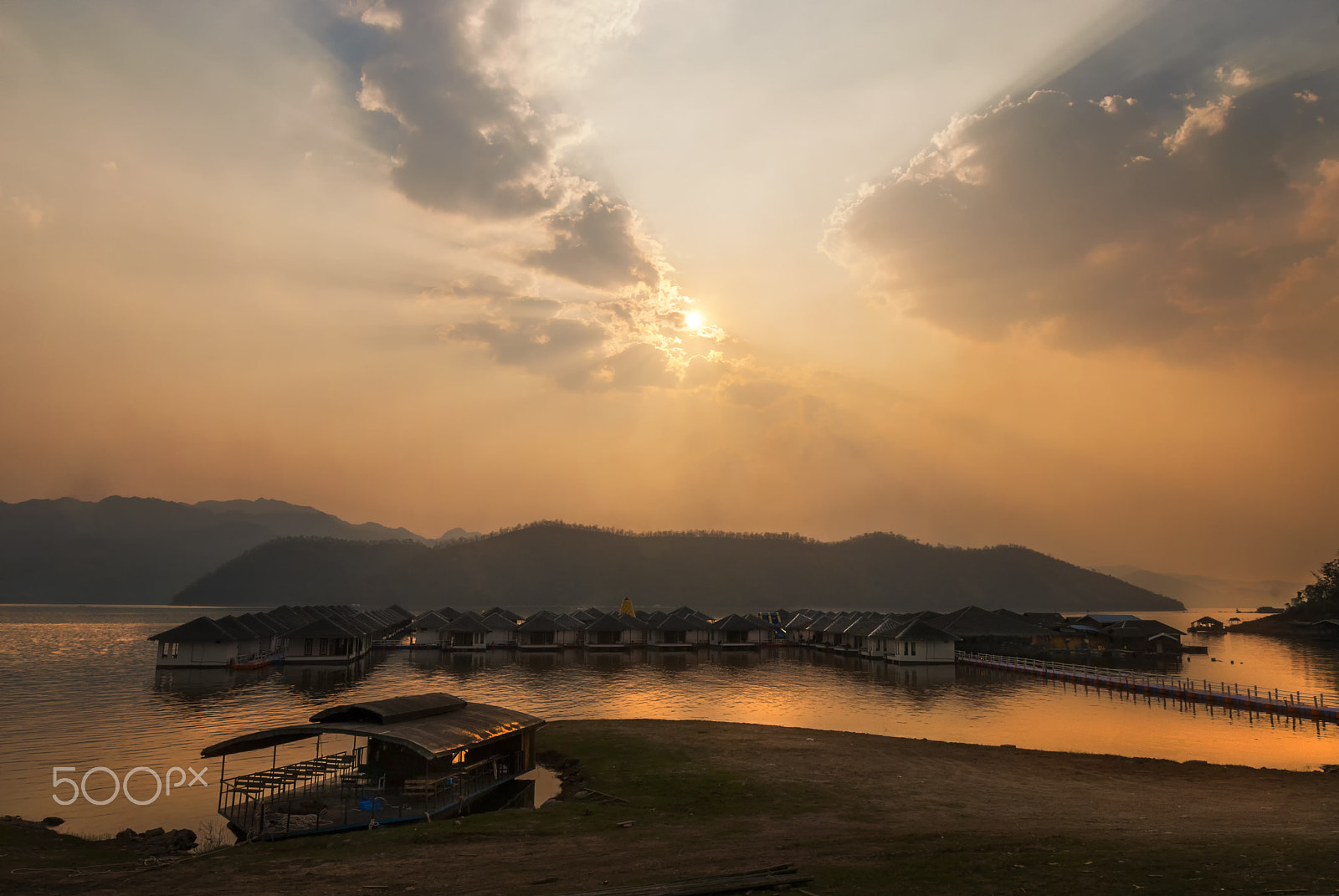 Nikon D80 sample photo. Ray of sunset at srinagarindra national park photography