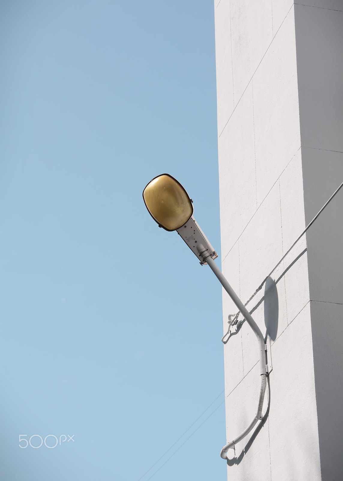 Nikon D7100 + Sigma 24-135mm F2.8-4.5 sample photo. Lamp shadow photography