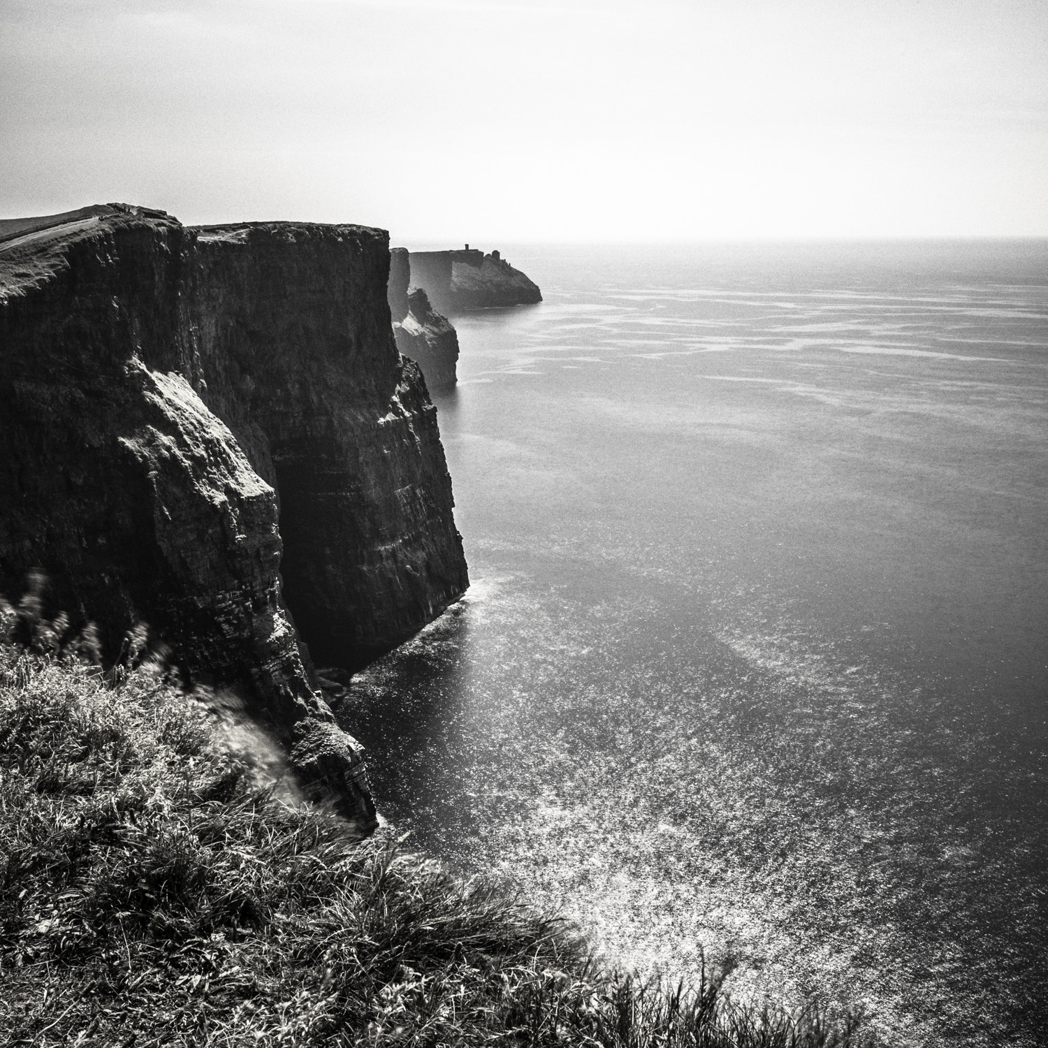 Leica Elmarit-M 28mm F2.8 ASPH sample photo. Cliffs of moher photography