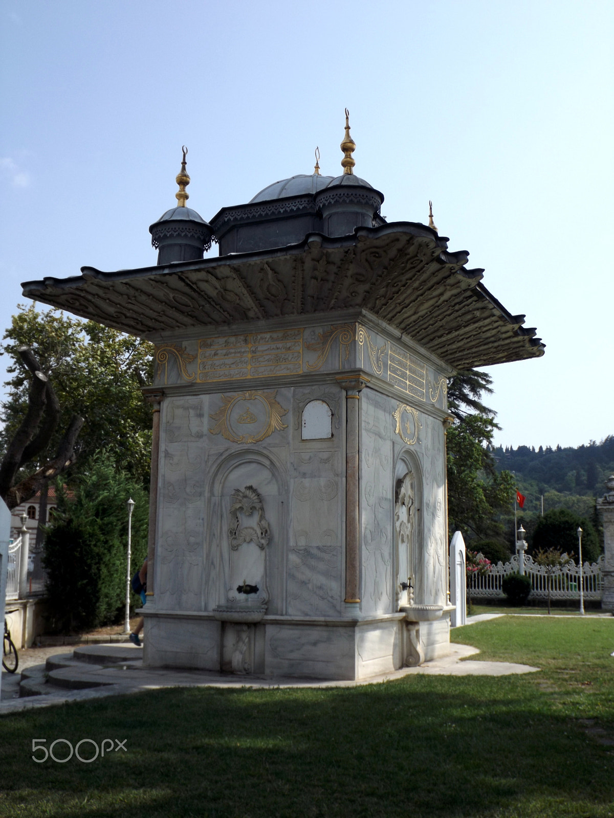 Fujifilm FinePix S4600 sample photo. Istanbul trip ottoman fountain photography