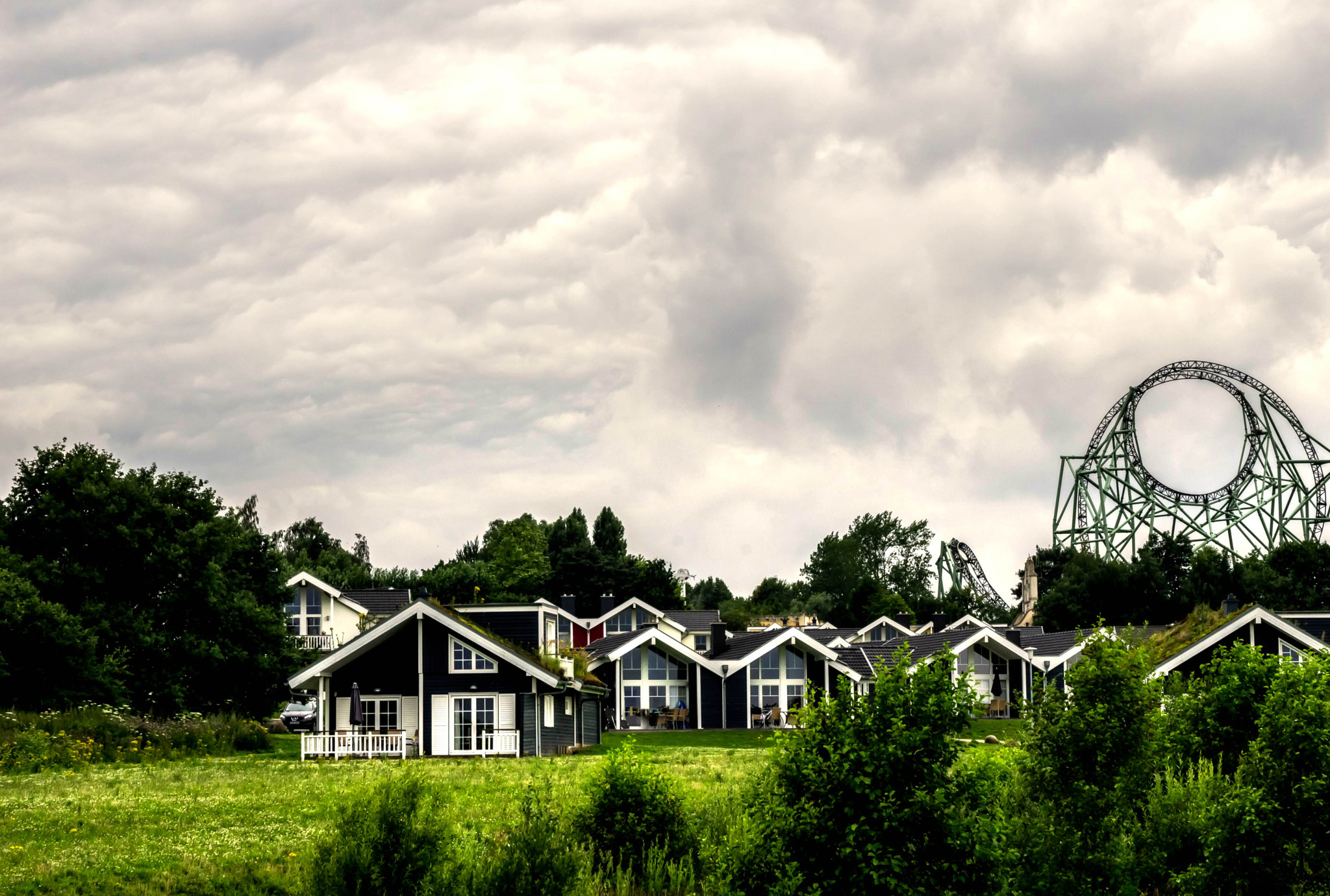 Sony a5100 sample photo. Little houses photography