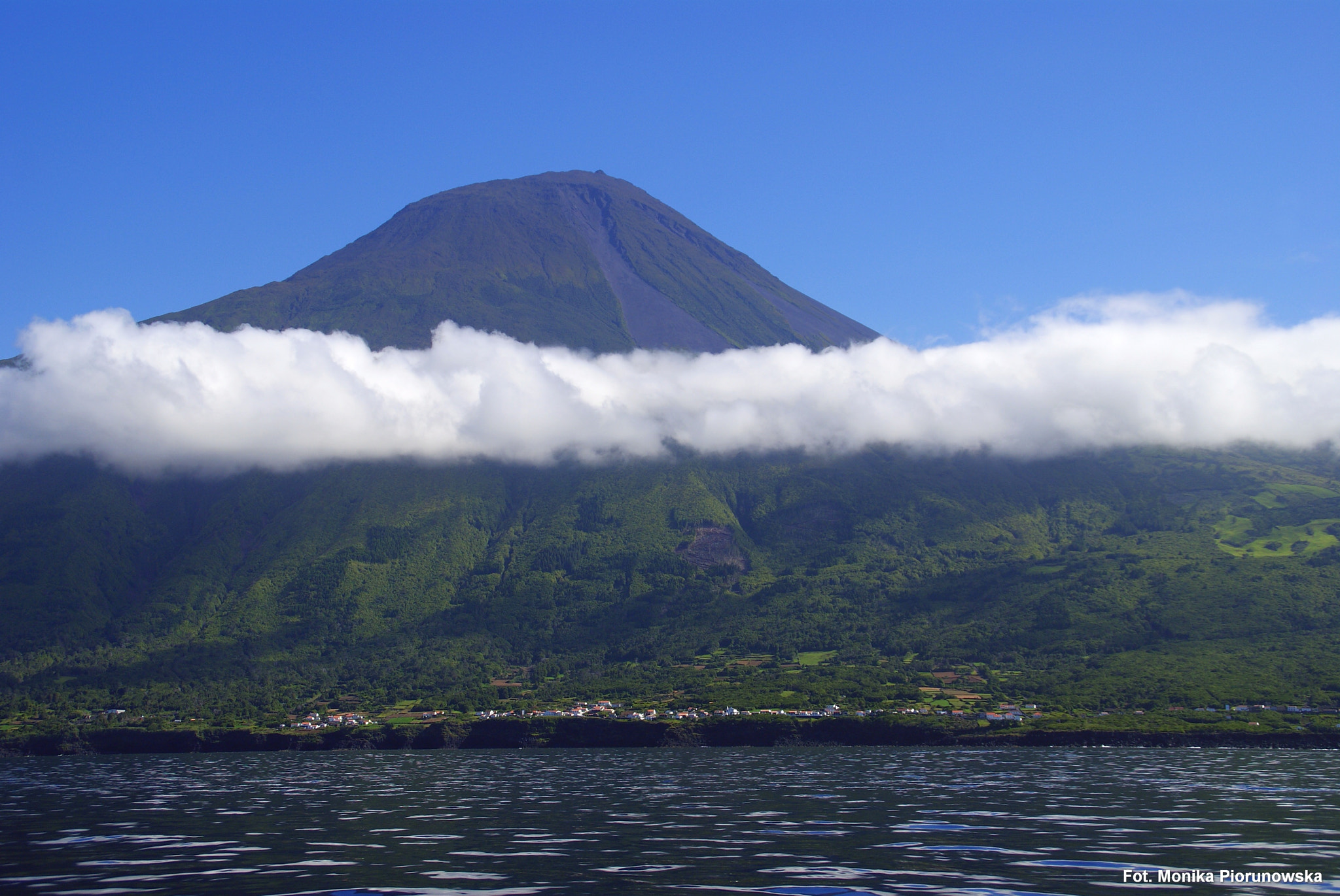Sony Alpha DSLR-A300 sample photo. Pico island photography