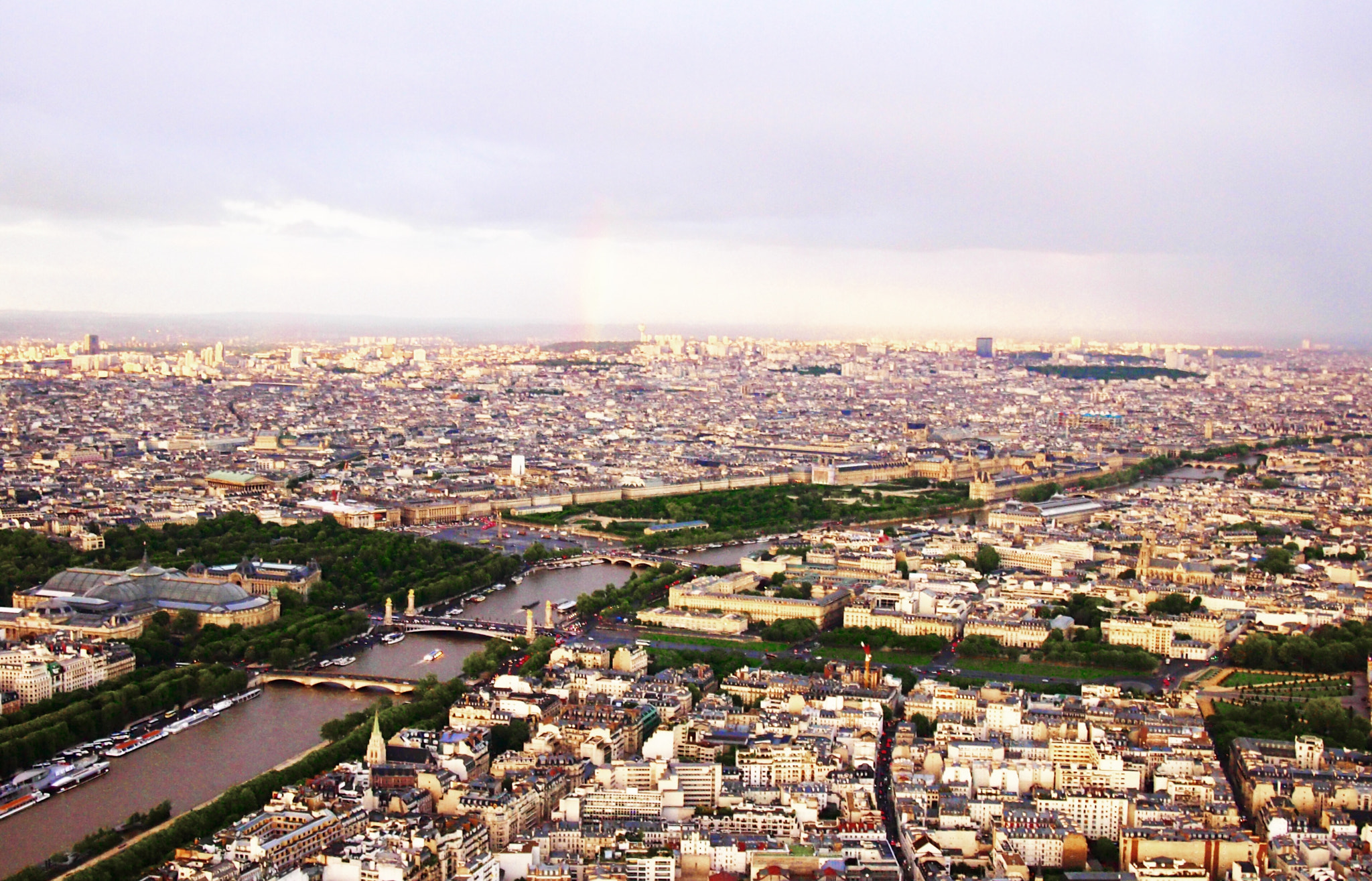 Olympus PEN E-PM1 sample photo. Paris, france photography