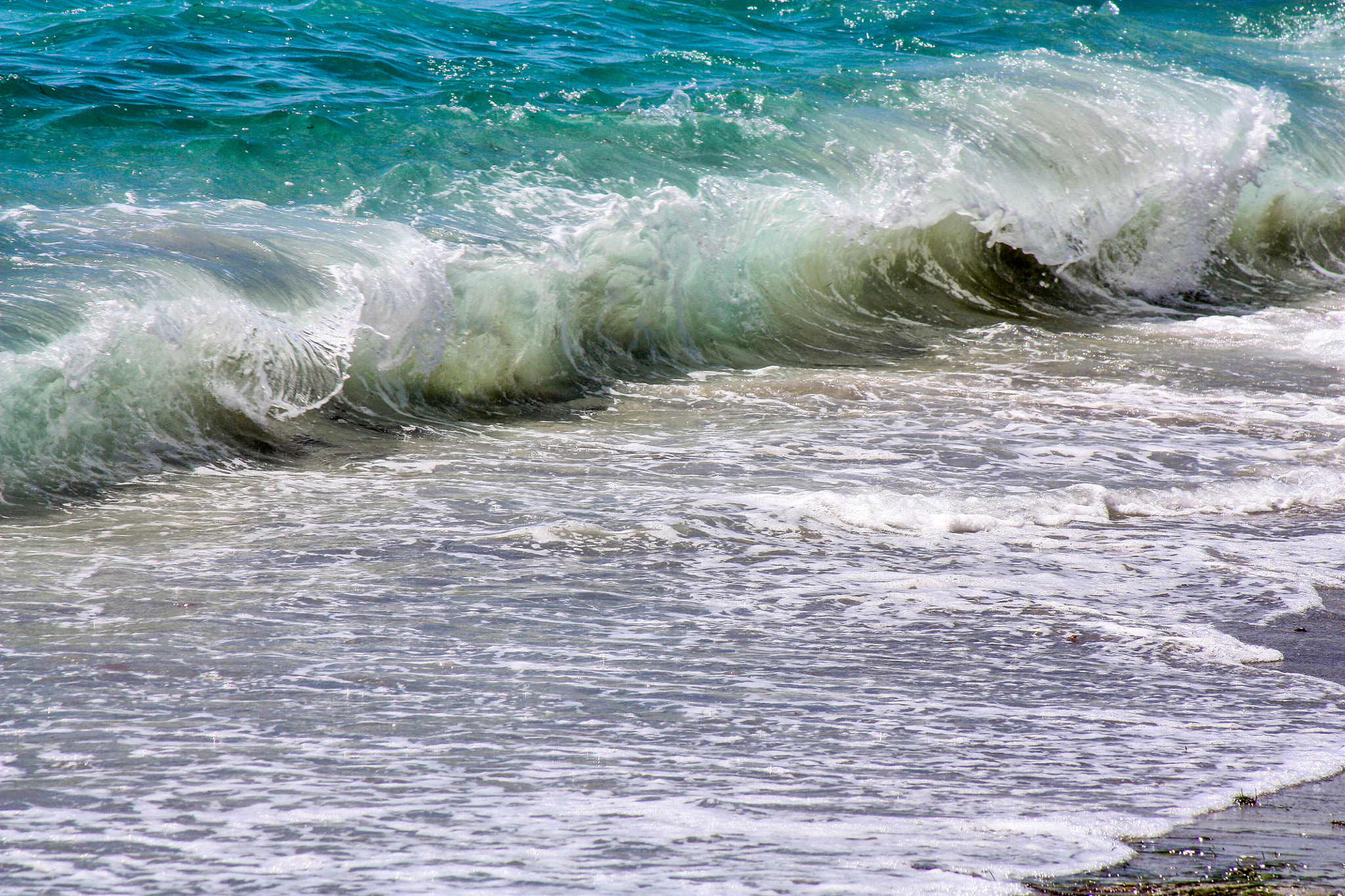 Canon EF 28-135mm F3.5-5.6 IS USM sample photo. Shorebreak slab photography