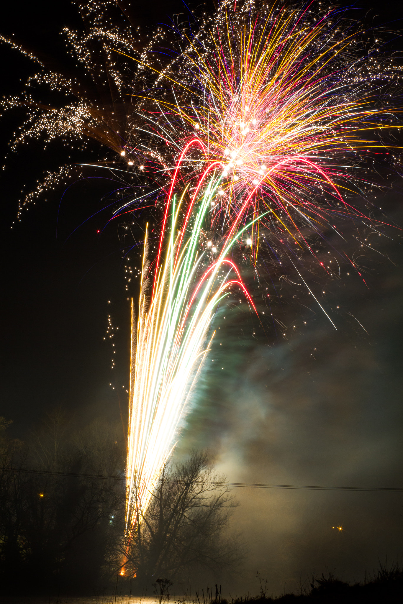 Canon EOS 550D (EOS Rebel T2i / EOS Kiss X4) sample photo. Fireworks photography
