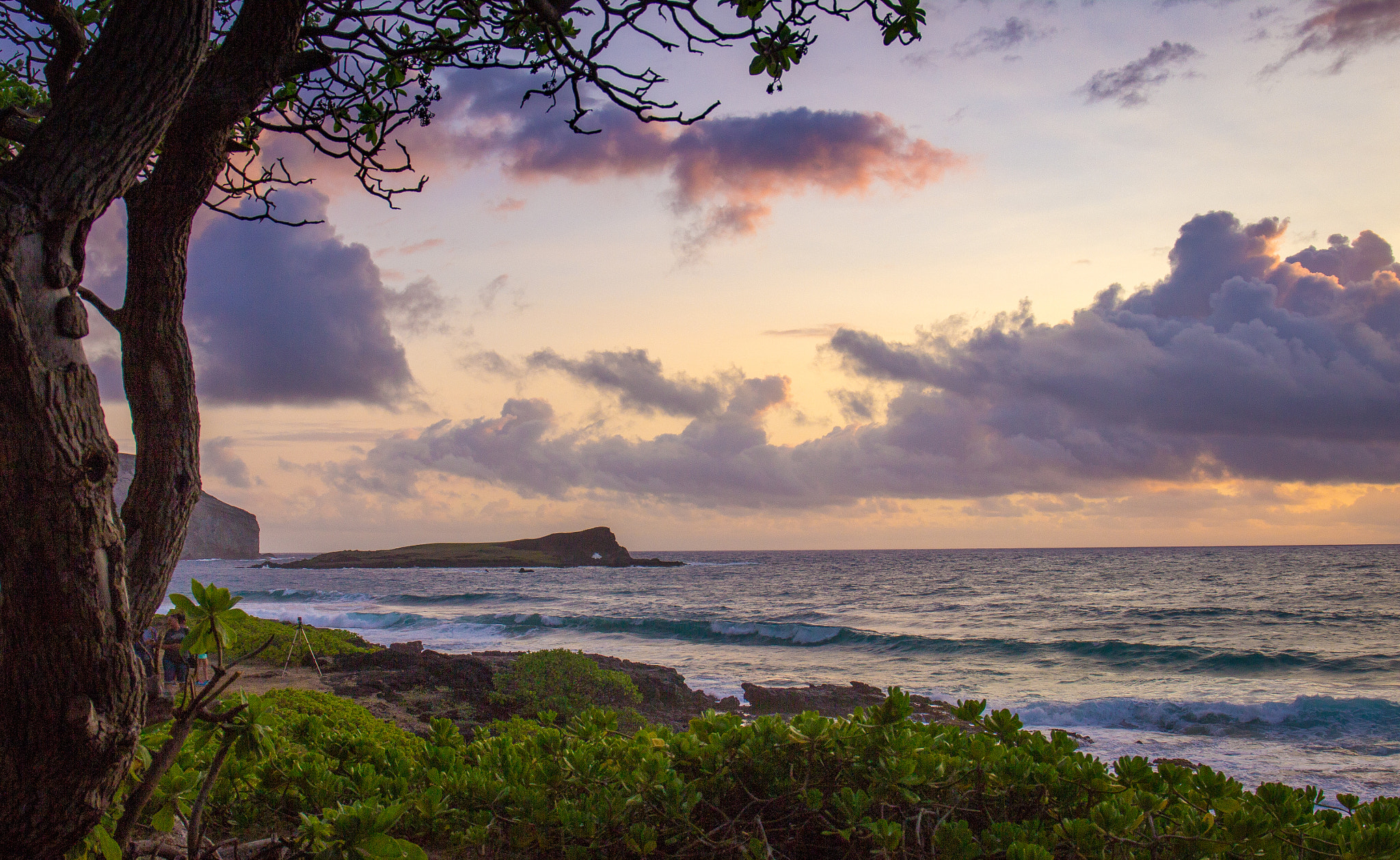 Canon EF 24-105mm F3.5-5.6 IS STM sample photo. Oahu sunrise 2 photography