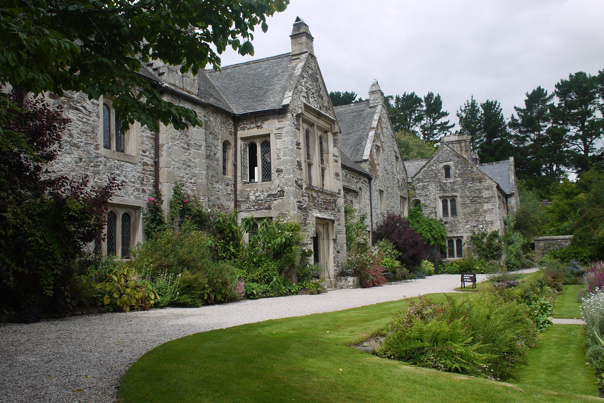 Panasonic Lumix DMC-G10 sample photo. Cotehele house photography