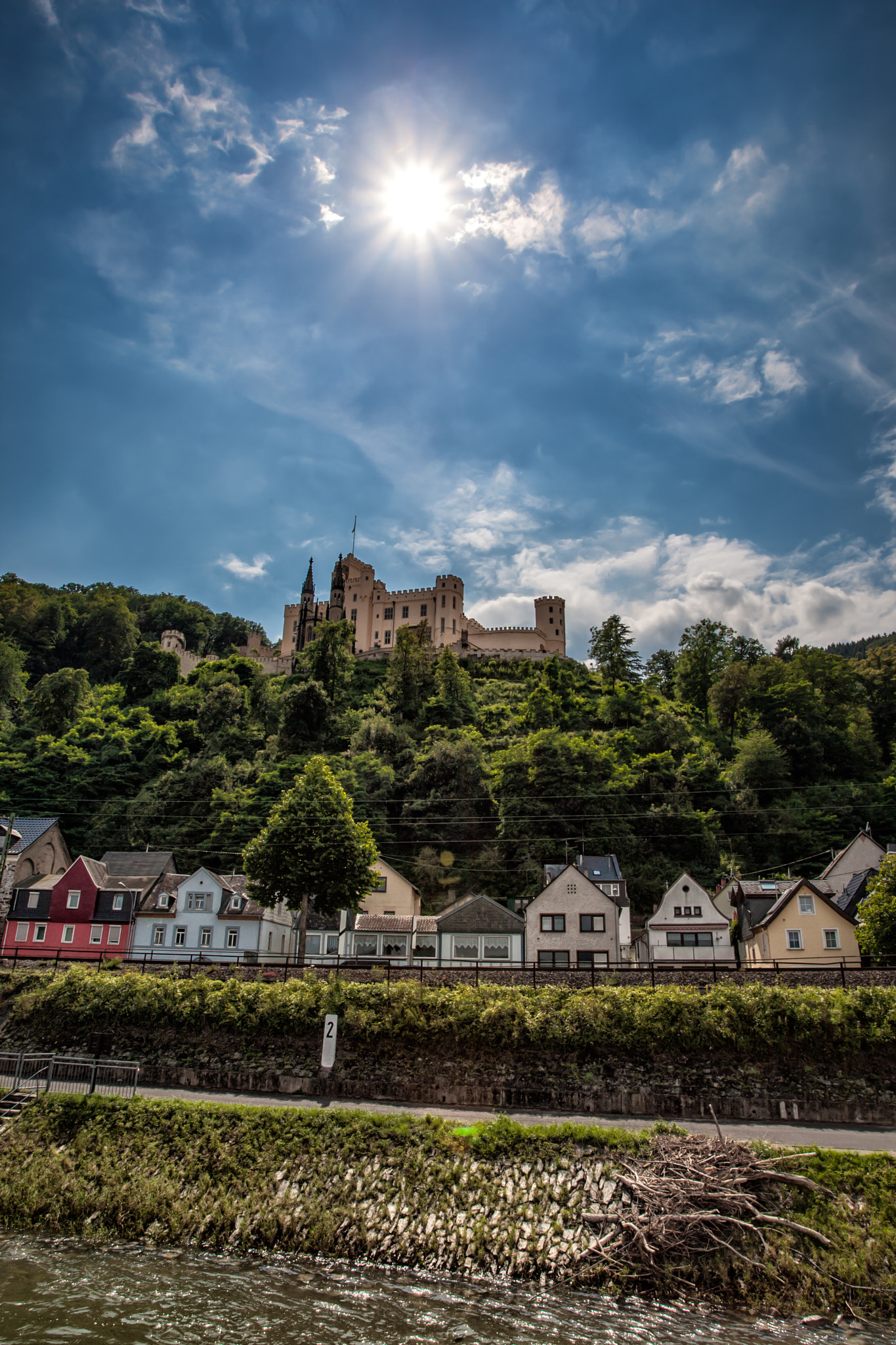 Canon EOS-1D Mark III sample photo. Schloss stolzenfels castle photography