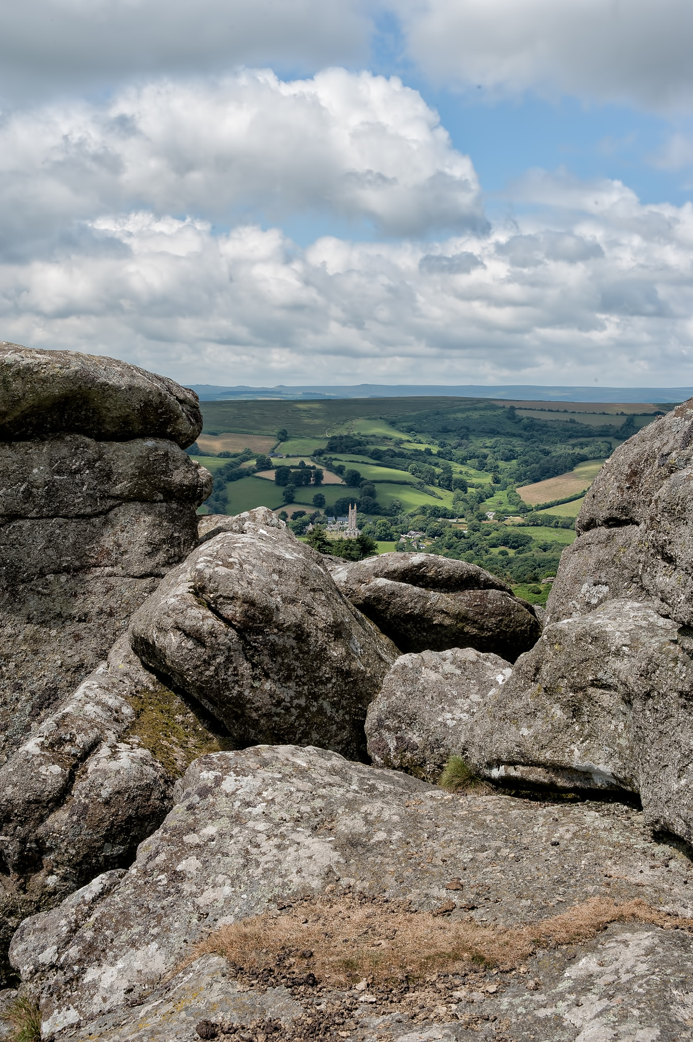 AF Zoom-Nikkor 28-105mm f/3.5-4.5D IF sample photo. Outcrop & view photography