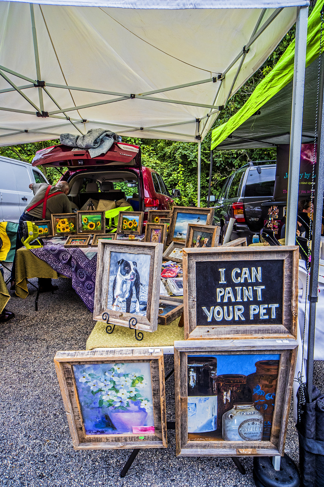 Canon EOS-1D X Mark II + Sigma 12-24mm F4.5-5.6 EX DG Aspherical HSM sample photo. Paintings at southside farmer's market 10649v photography