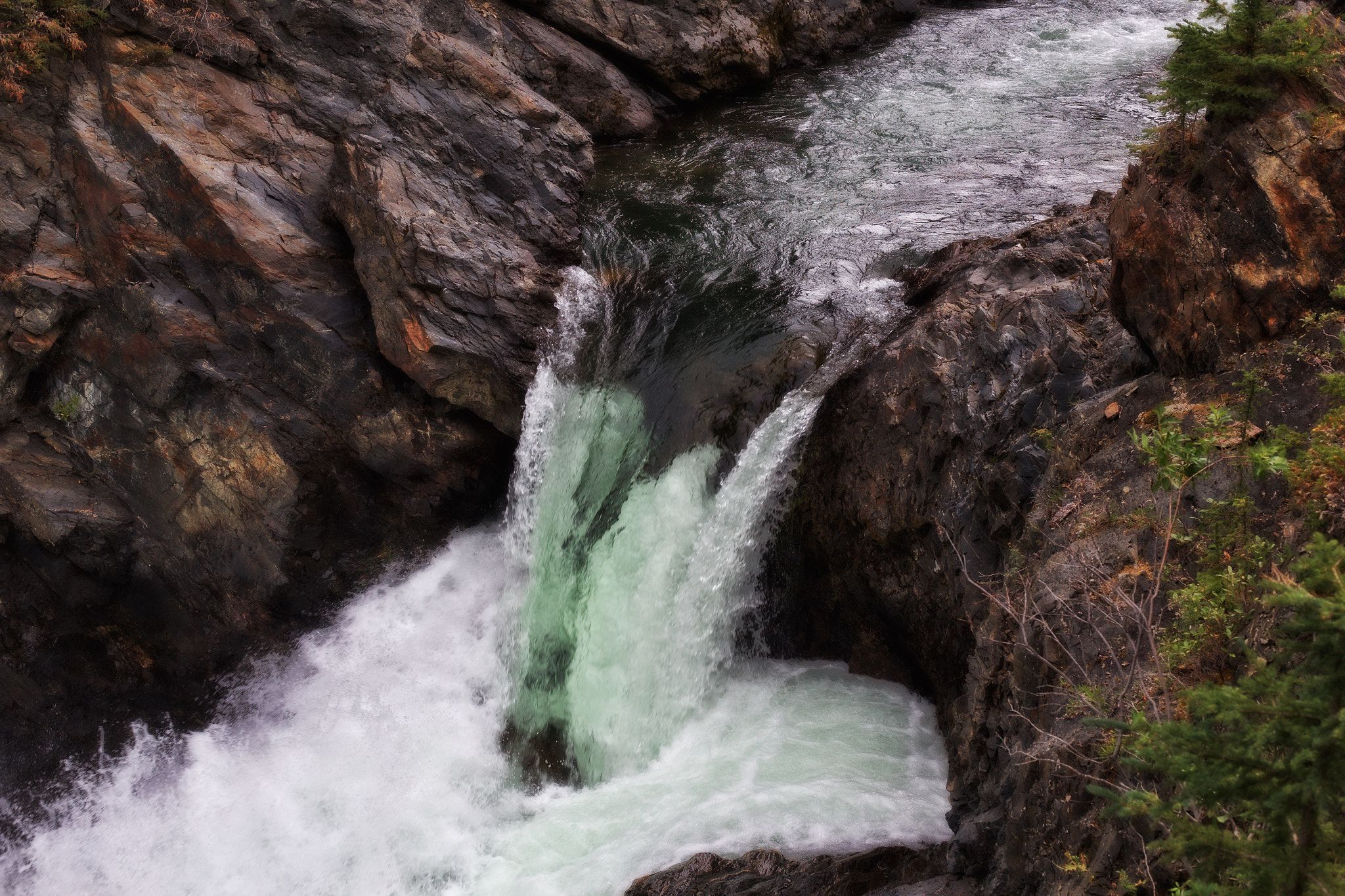 Canon EOS 6D + Canon EF 50mm F1.8 II sample photo. Million dollar falls photography