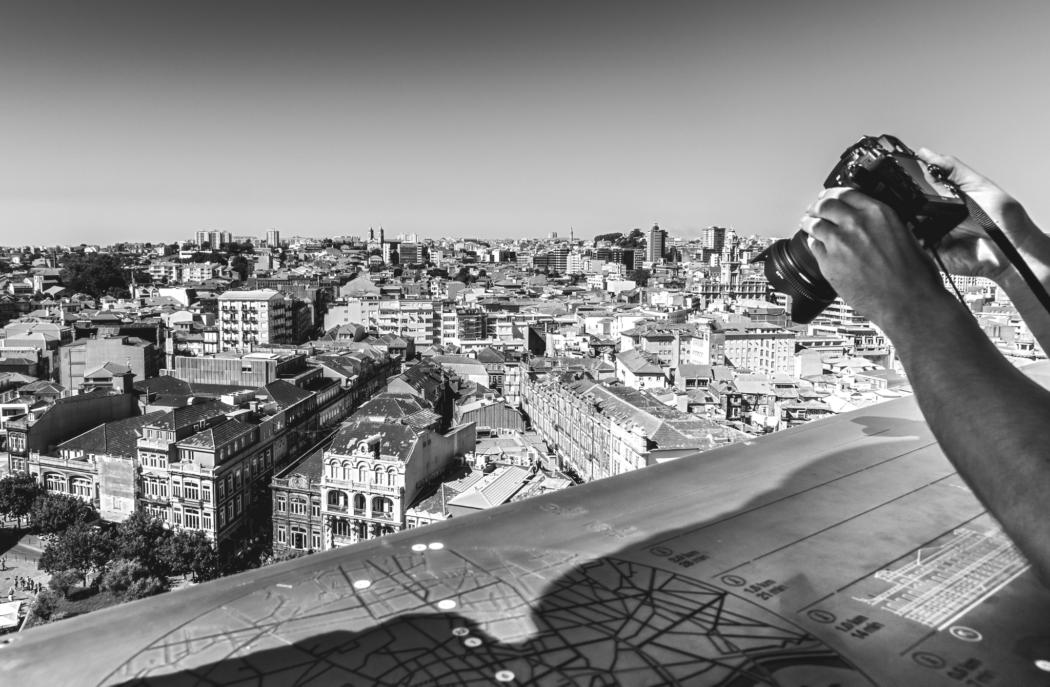 Sony SLT-A68 sample photo. Black and white view, porto. photography