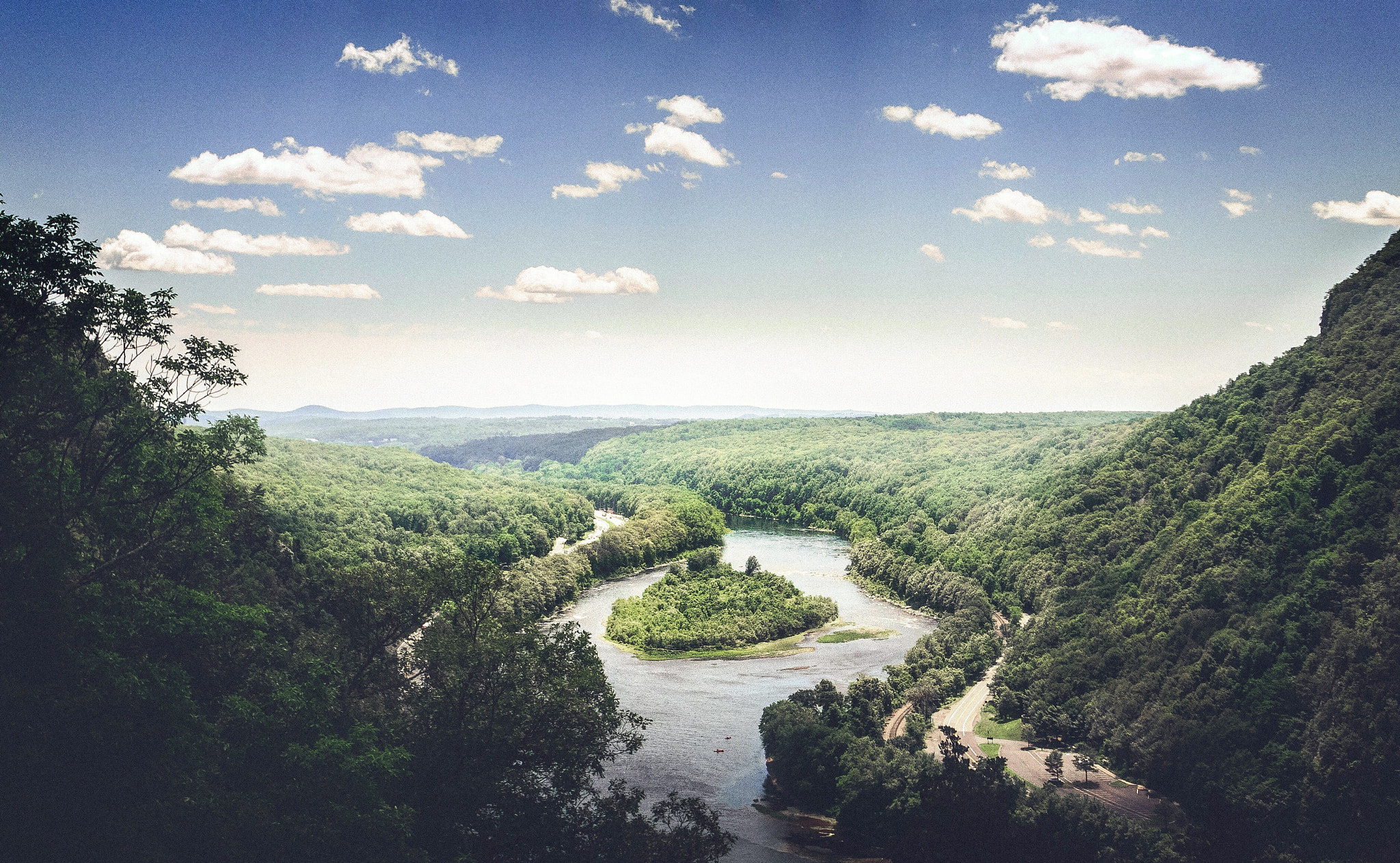 Nikon D5300 + Tamron SP AF 10-24mm F3.5-4.5 Di II LD Aspherical (IF) sample photo. Mount tammany in nj photography