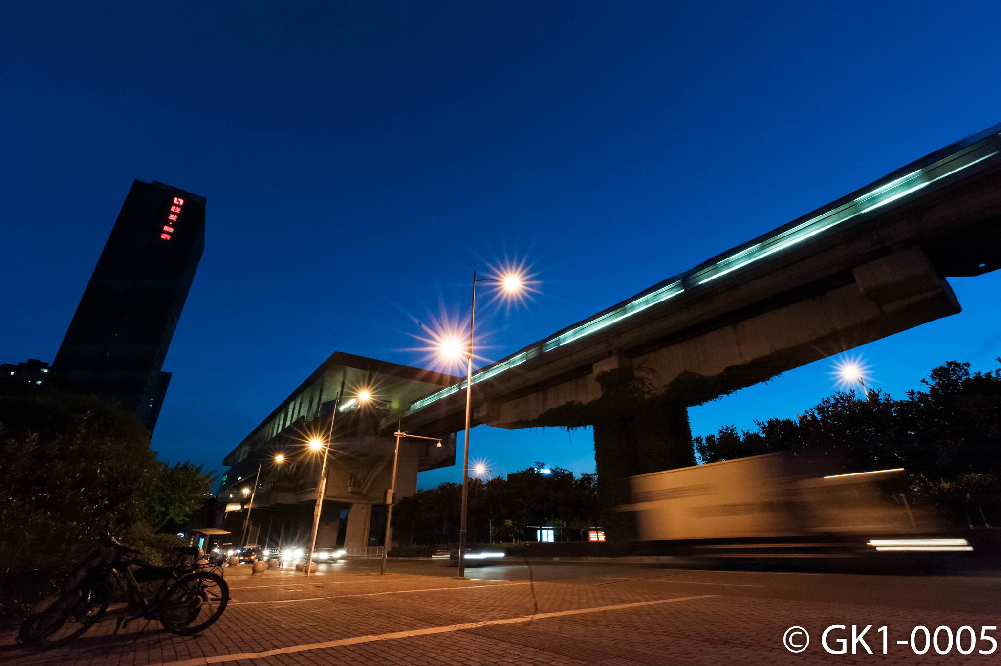 Tamron SP 15-30mm F2.8 Di VC USD sample photo. Night cover photography