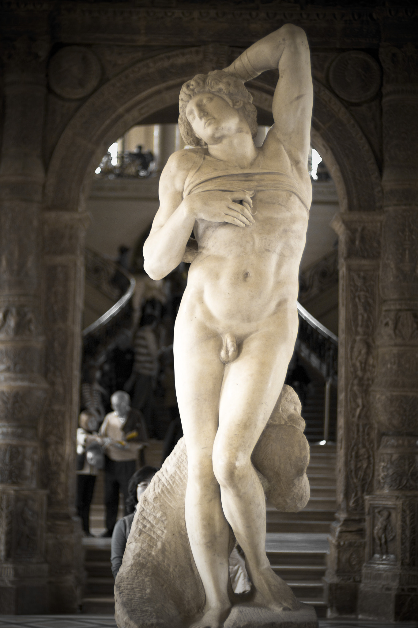 Canon EOS 7D + Canon EF 50mm F1.8 II sample photo. Louvre photography