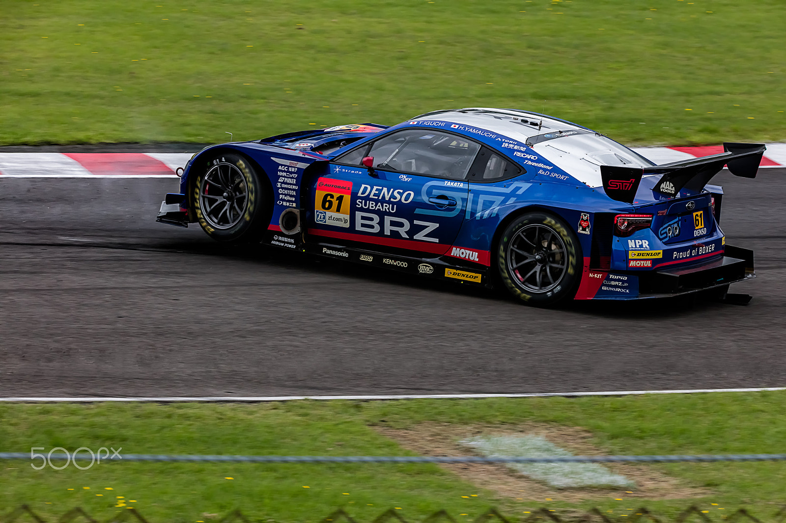150-600mm F5-6.3 DG OS HSM | Sports 014 sample photo. Out of control i - 2 of 6 photography