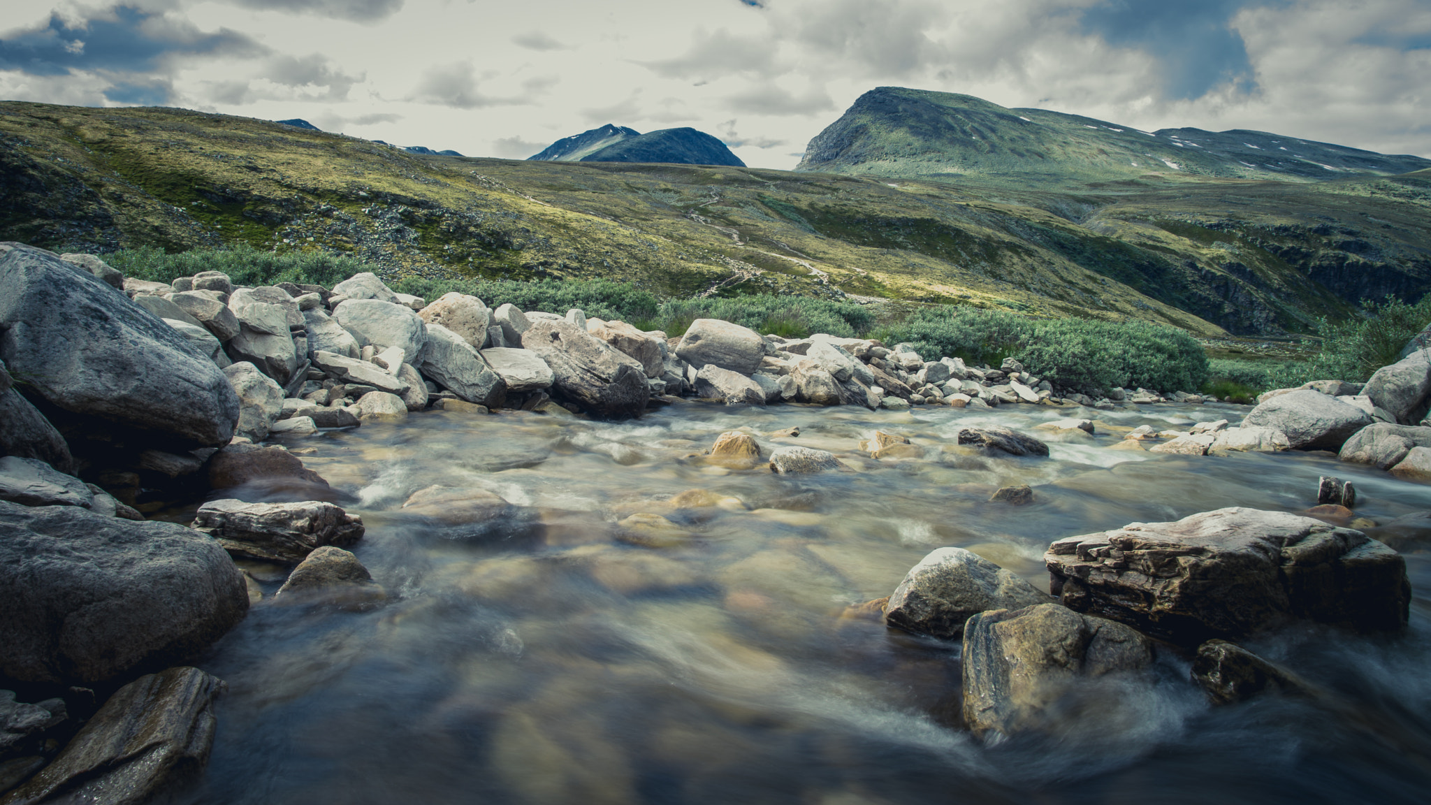 Sony a99 II + Sigma 17-70mm F2.8-4.5 (D) sample photo. River photography