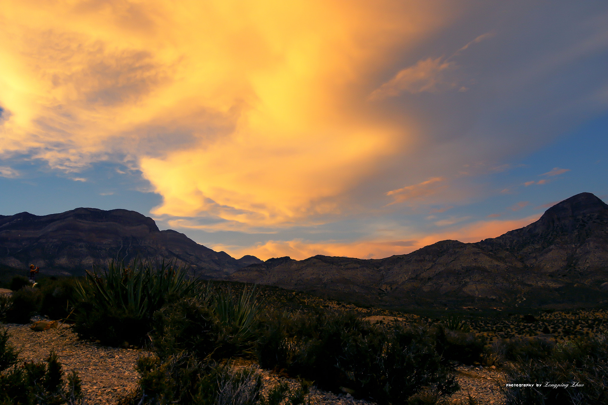 Canon EOS 70D + Canon EF 16-35mm F4L IS USM sample photo. Red rock canyon sunset photography