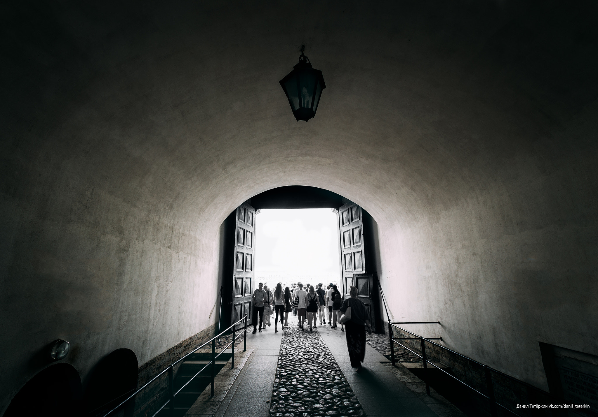 Nikon D3100 + Sigma 10-20mm F3.5 EX DC HSM sample photo. From darkness to light photography