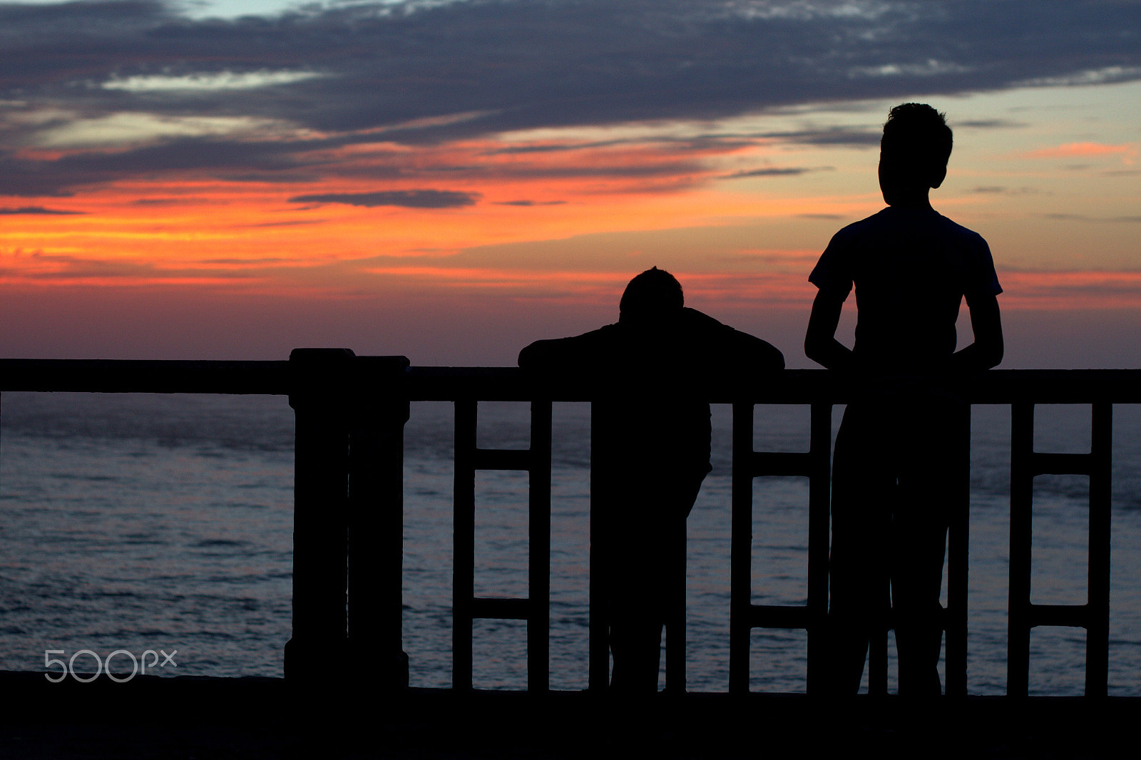 Canon EOS 7D + Canon EF 50mm F1.8 II sample photo. Boys silhoutte photography