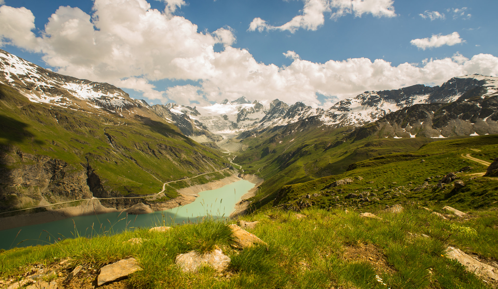 Nikon D610 + AF Nikkor 20mm f/2.8 sample photo. Swiss alps, glaciers and lakes photography