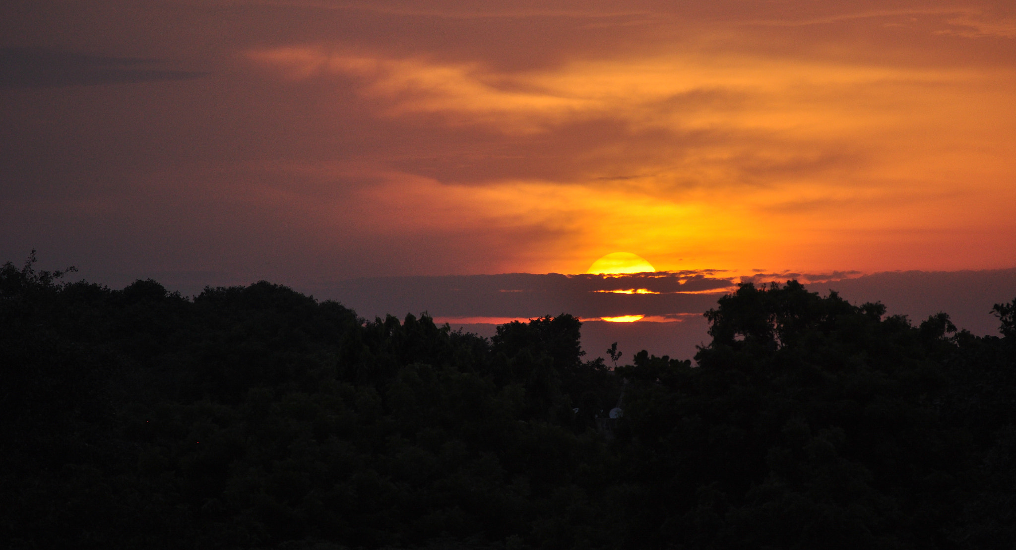 Nikon D5000 sample photo. Sunset photography