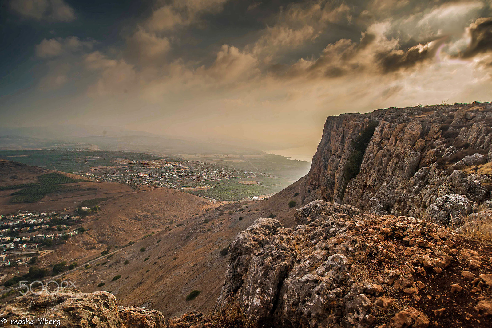 Nikon D810 + Sigma 17-35mm F2.8-4 EX Aspherical sample photo. Mount of sunrise photography