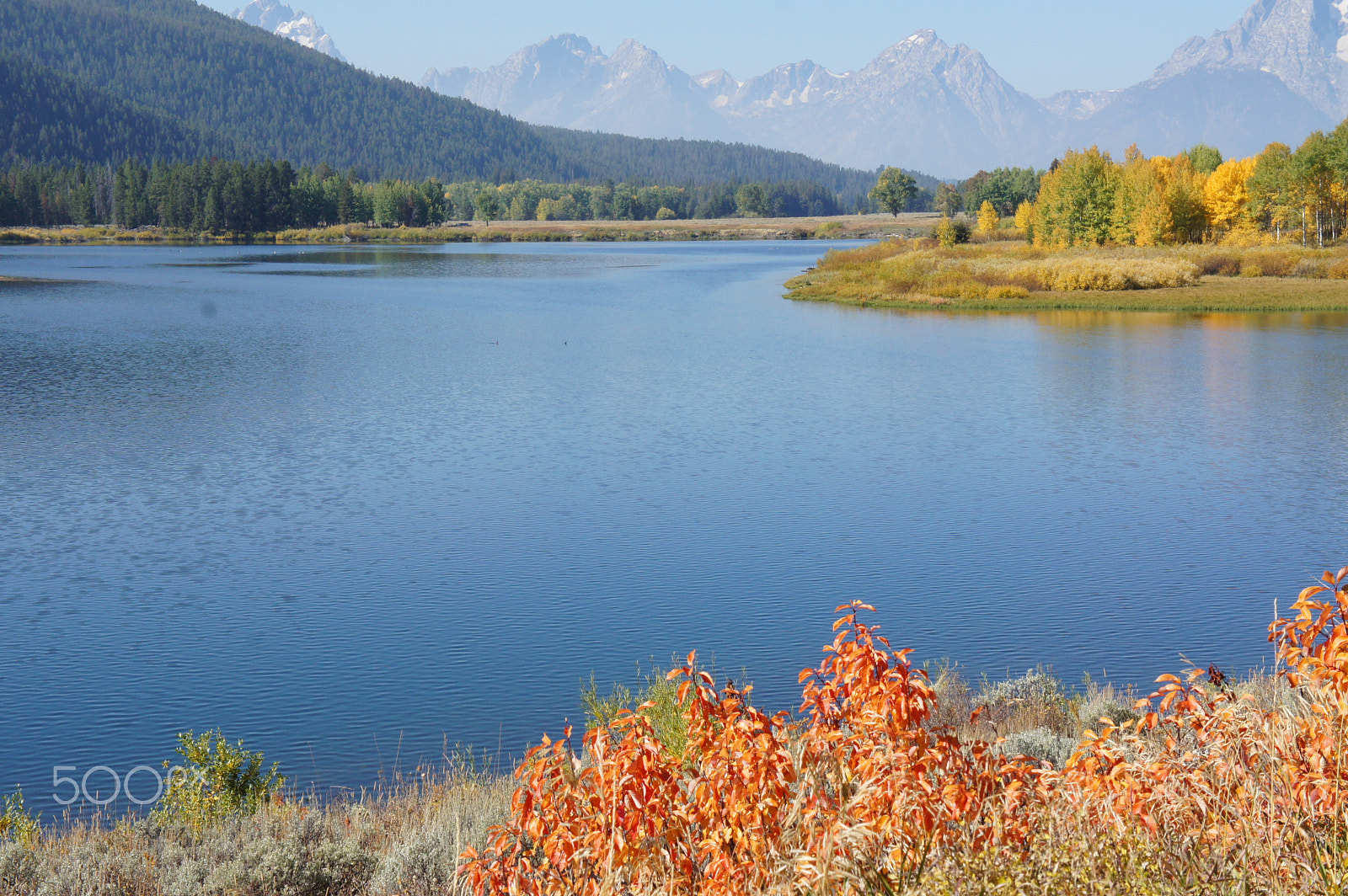 Sony NEX-5C + Sony E 18-55mm F3.5-5.6 OSS sample photo. Snake lake looking towards grand teton photography