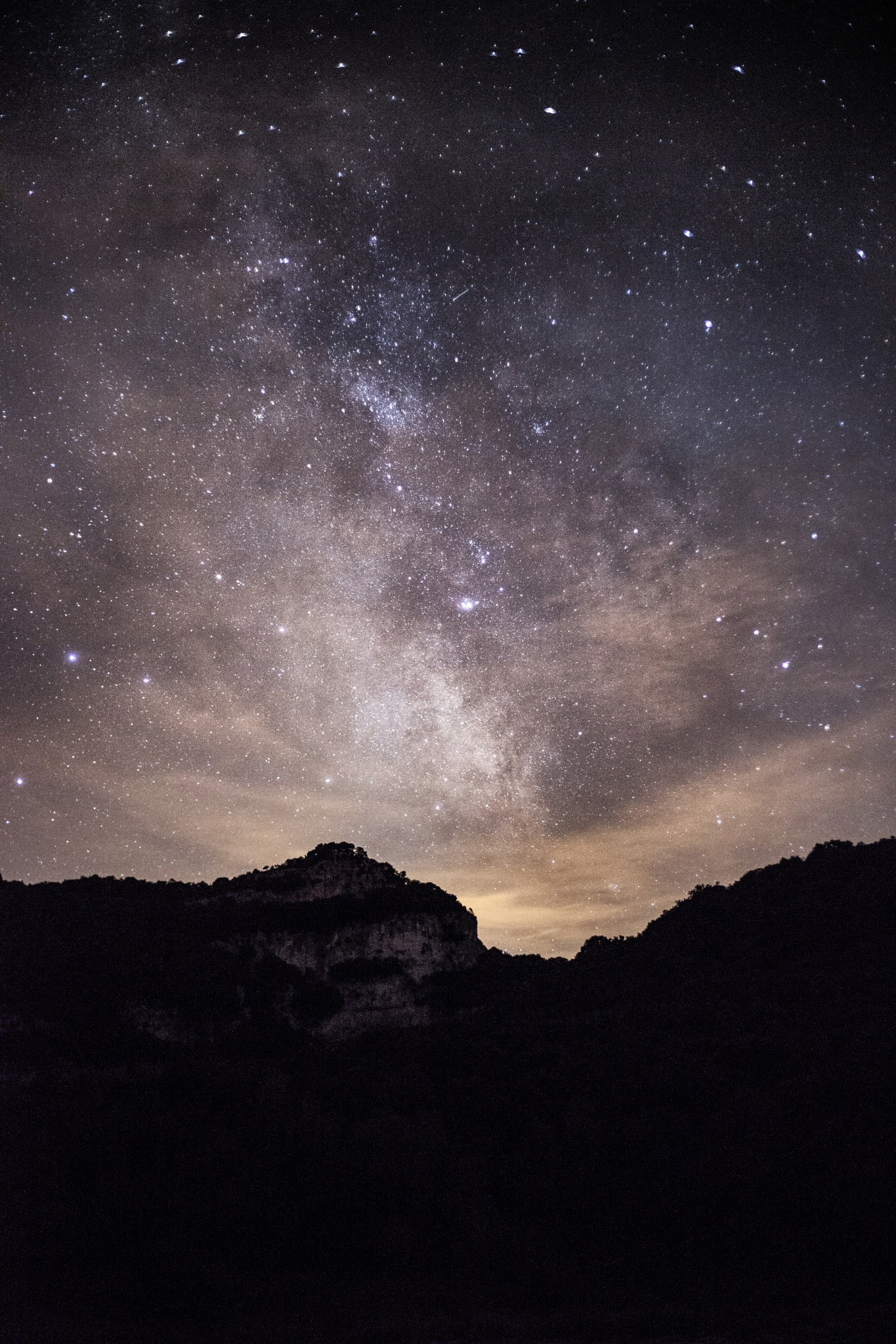 Canon EOS 5D Mark II + Canon EF 50mm F1.8 II sample photo. Milky way photography