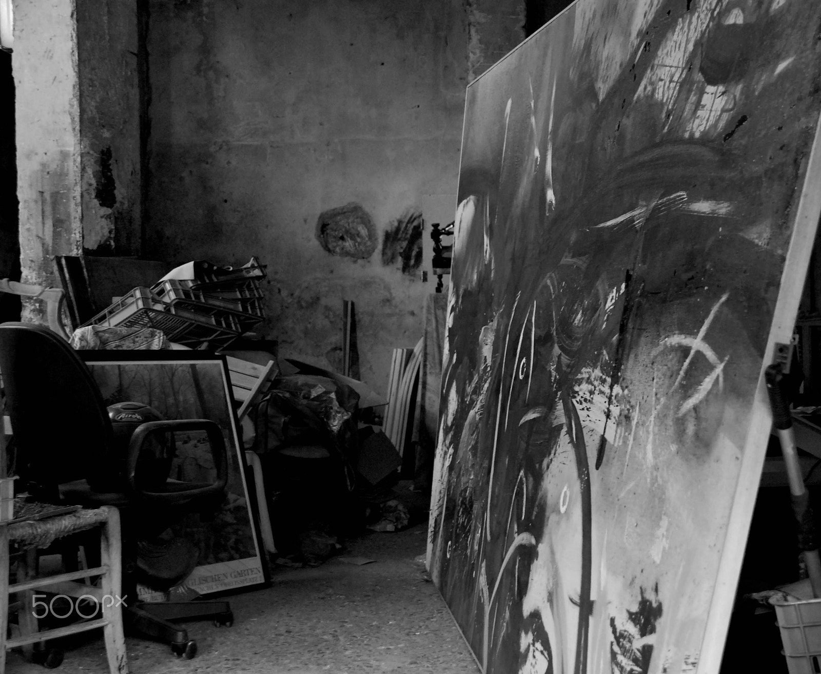 Nikon D60 sample photo. Trash photography