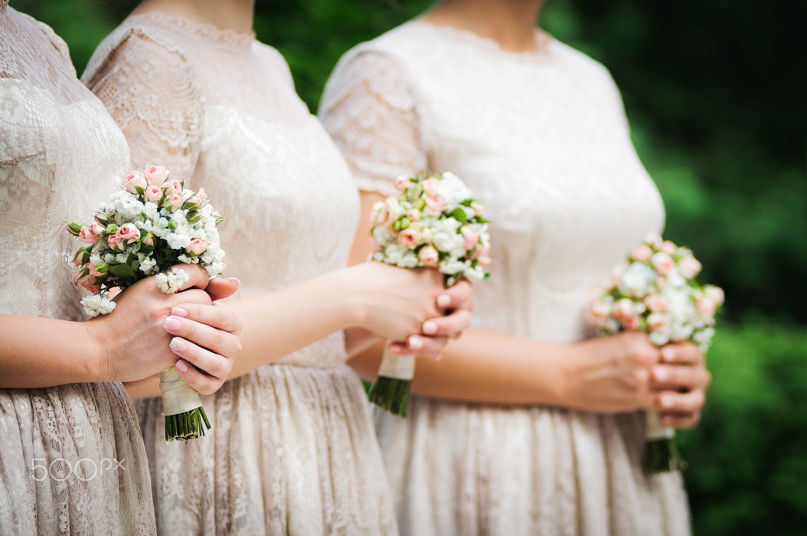 AF Zoom-Nikkor 80-200mm f/2.8 ED sample photo. Bridesmaids on wedding party of their best friend photography
