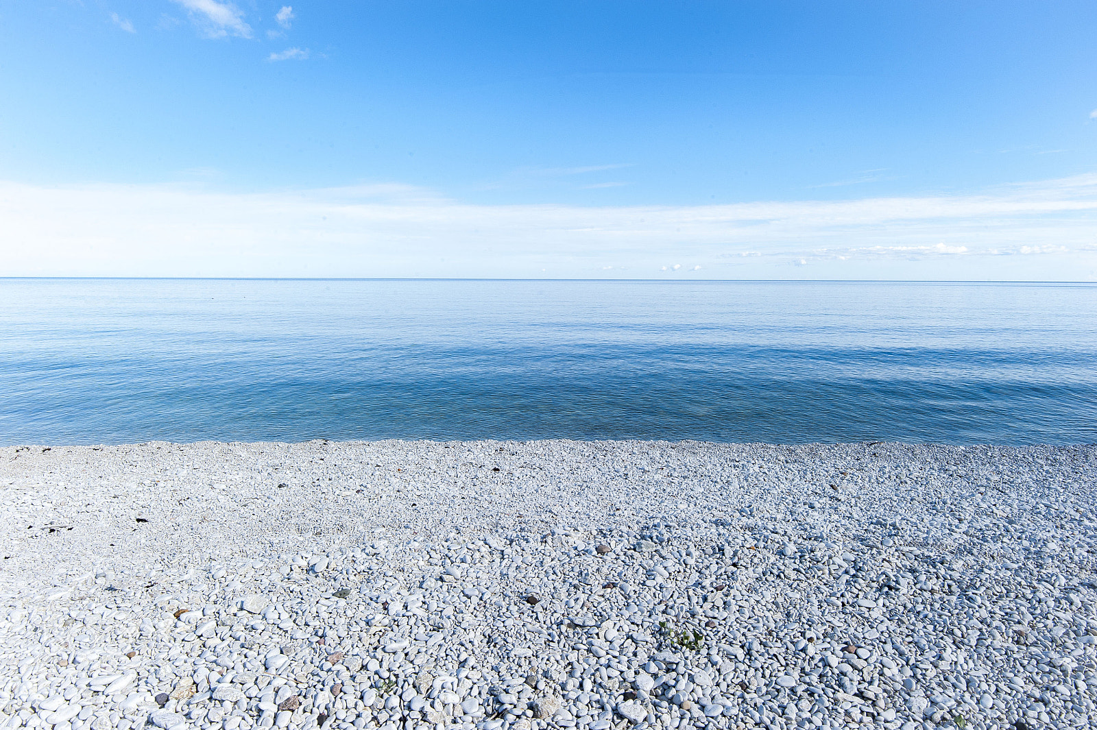 Tamron SP 15-30mm F2.8 Di VC USD sample photo. Minimalistic photography