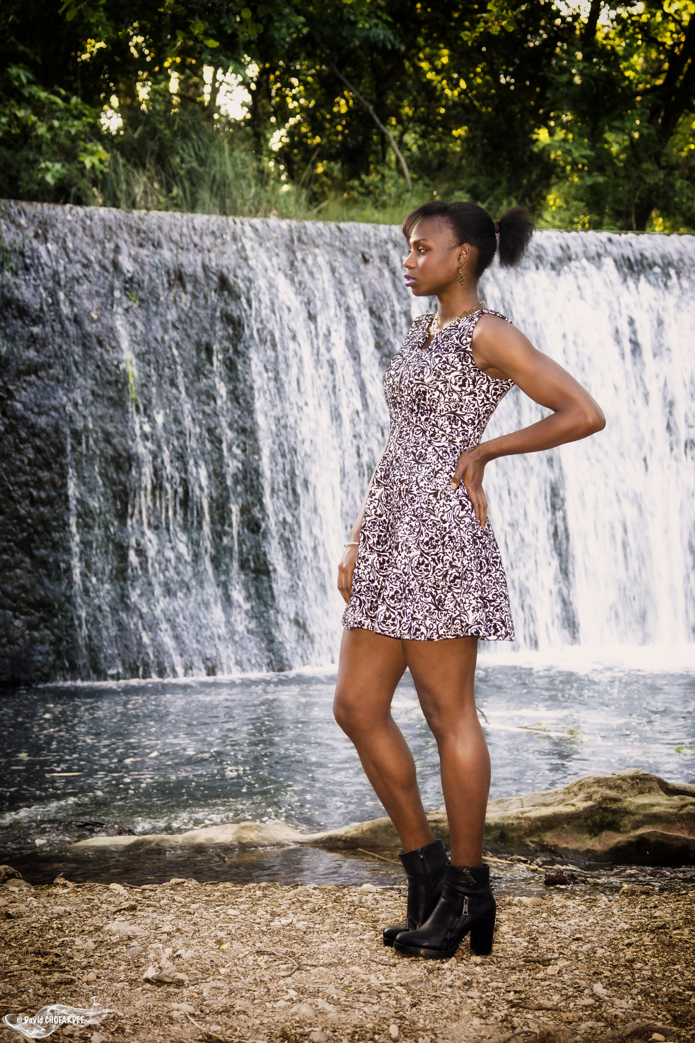 Sony 70-300mm F4.5-5.6 G SSM sample photo. Aux abords de la cascade photography