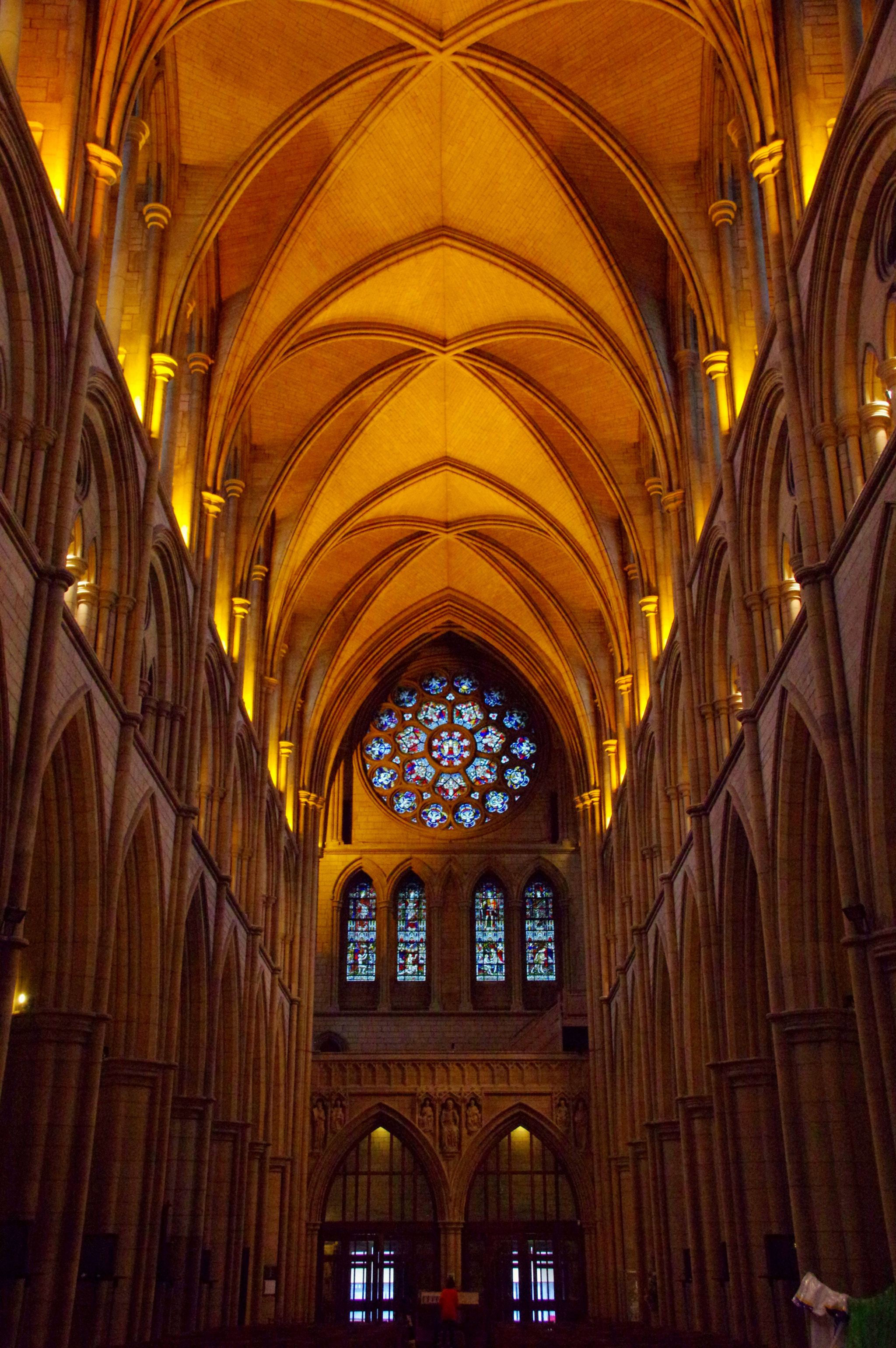 Sigma 18-250mm F3.5-6.3 DC Macro OS HSM sample photo. Truro cathedral photography