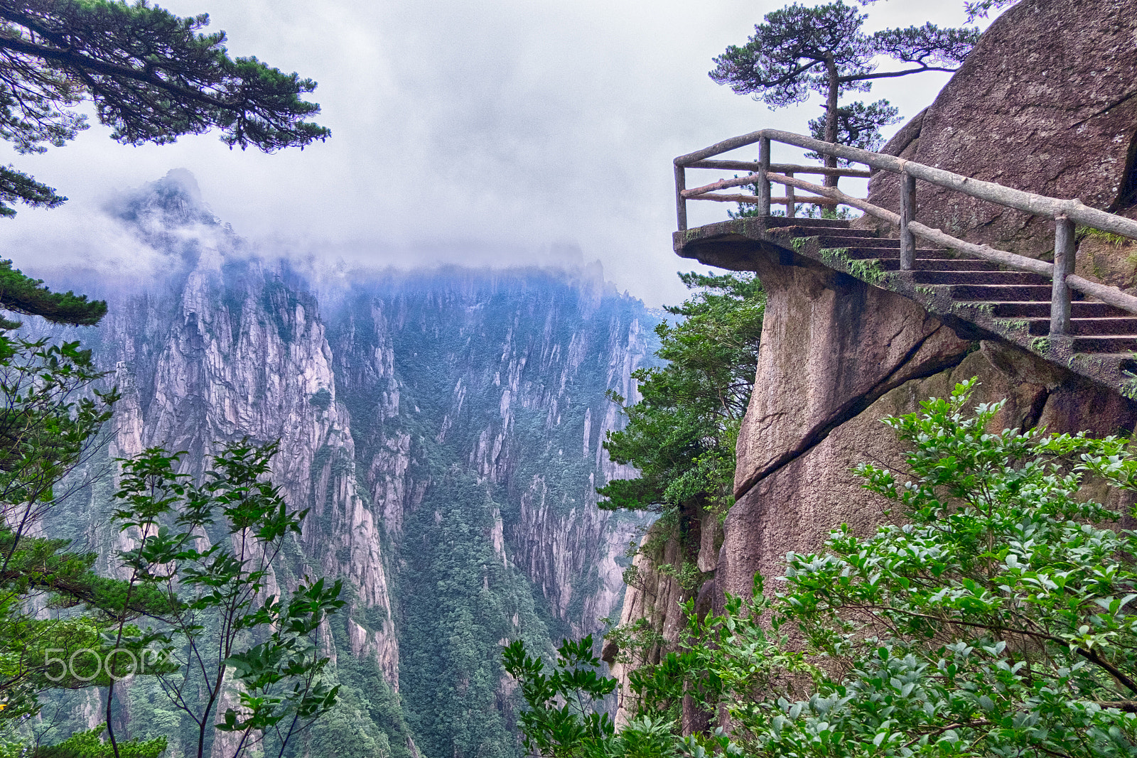 Fujifilm XC 16-50mm F3.5-5.6 OIS sample photo. Huangshan mountain photography