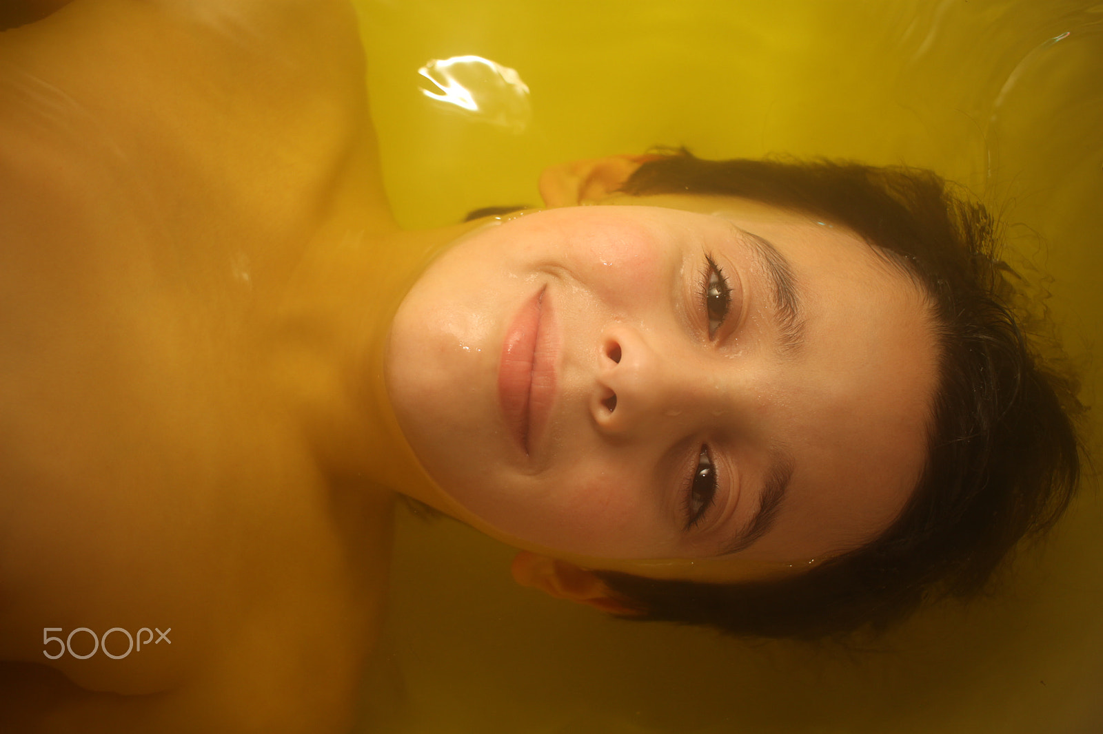 Canon EF-S 24mm F2.8 STM sample photo. Agua de color photography
